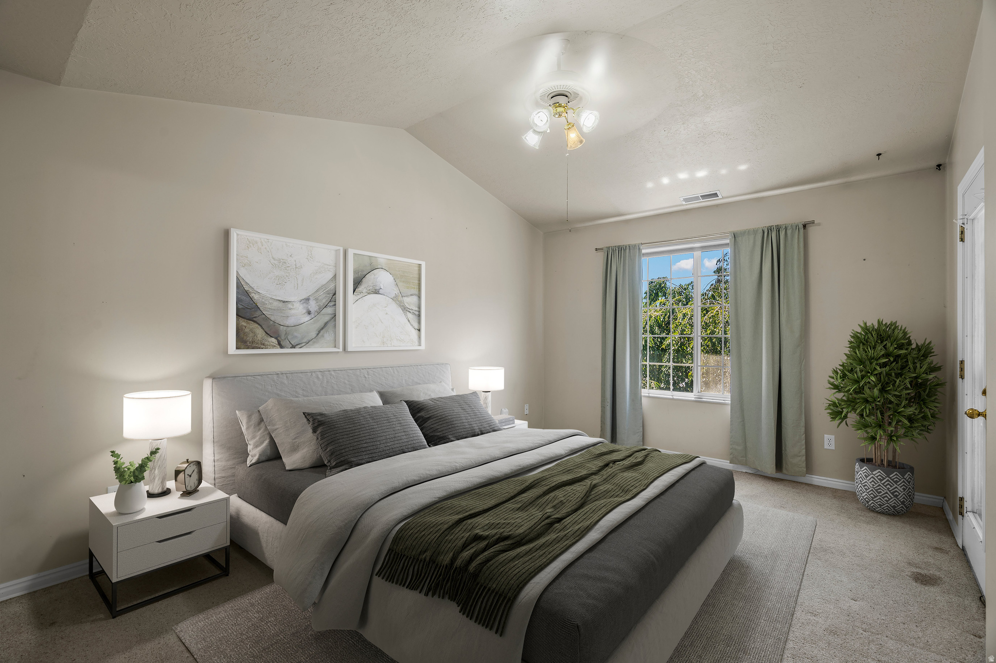 COUNTRY COTTAGES - Residential