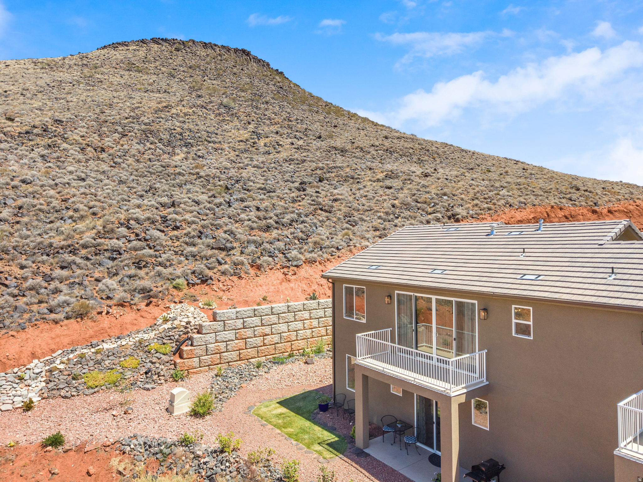 STONE POINT TH 1 - Residential