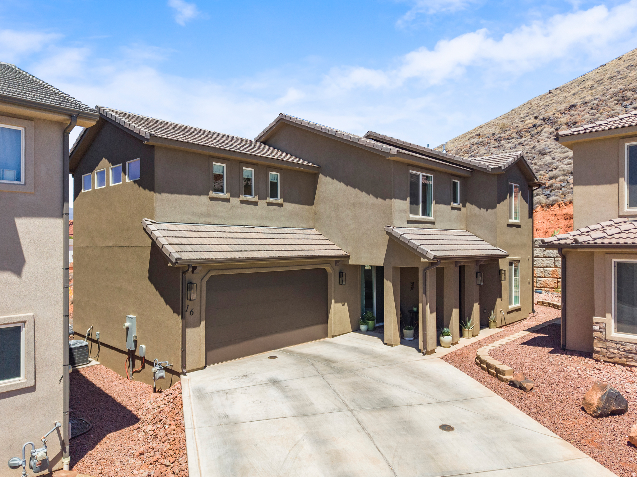 STONE POINT TH 1 - Residential