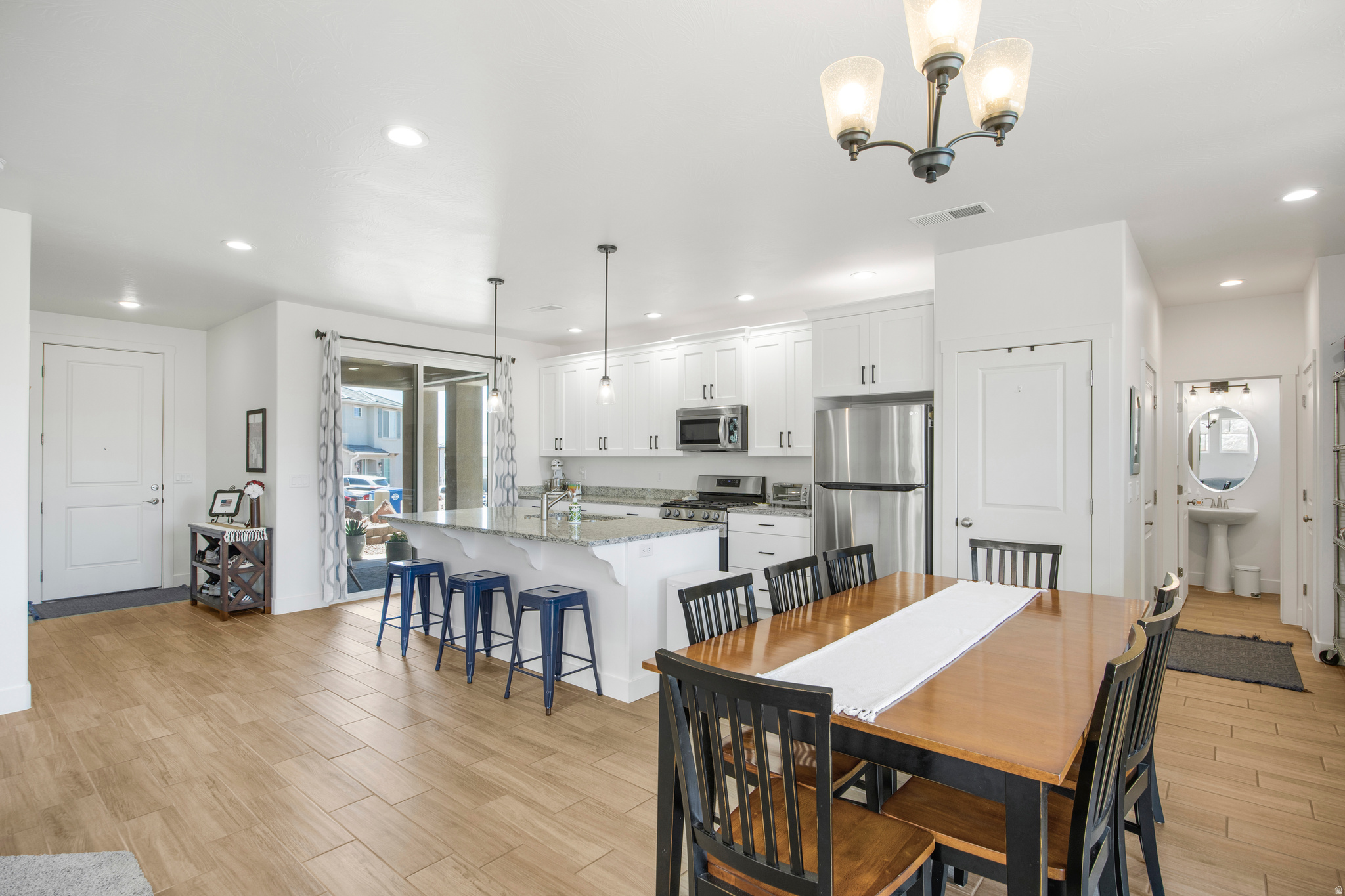 STONE POINT TH 1 - Residential