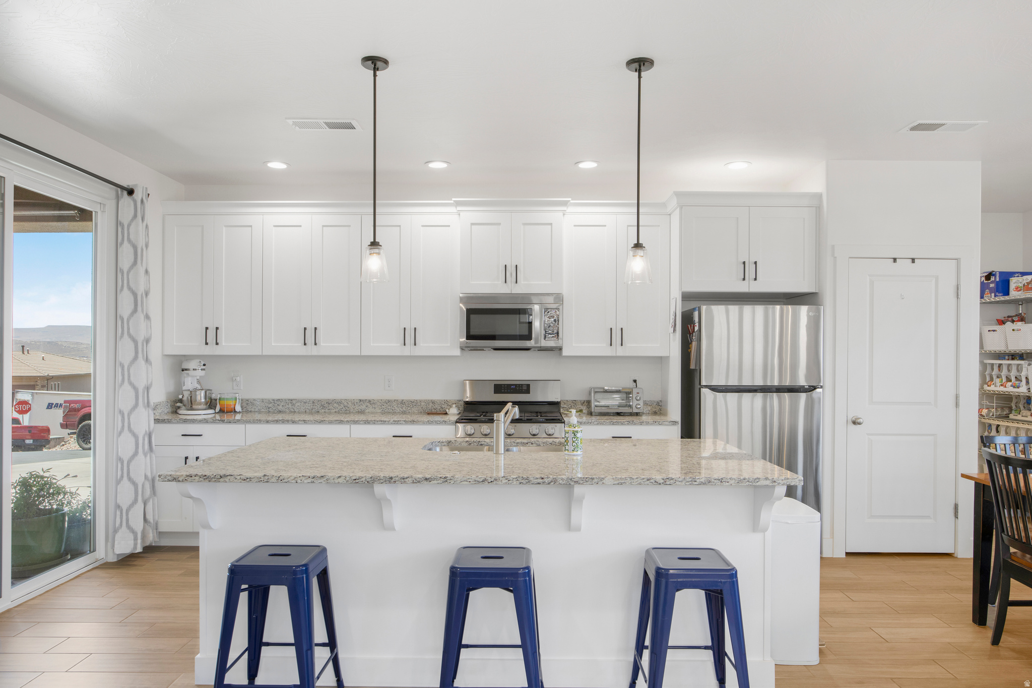 STONE POINT TH 1 - Residential