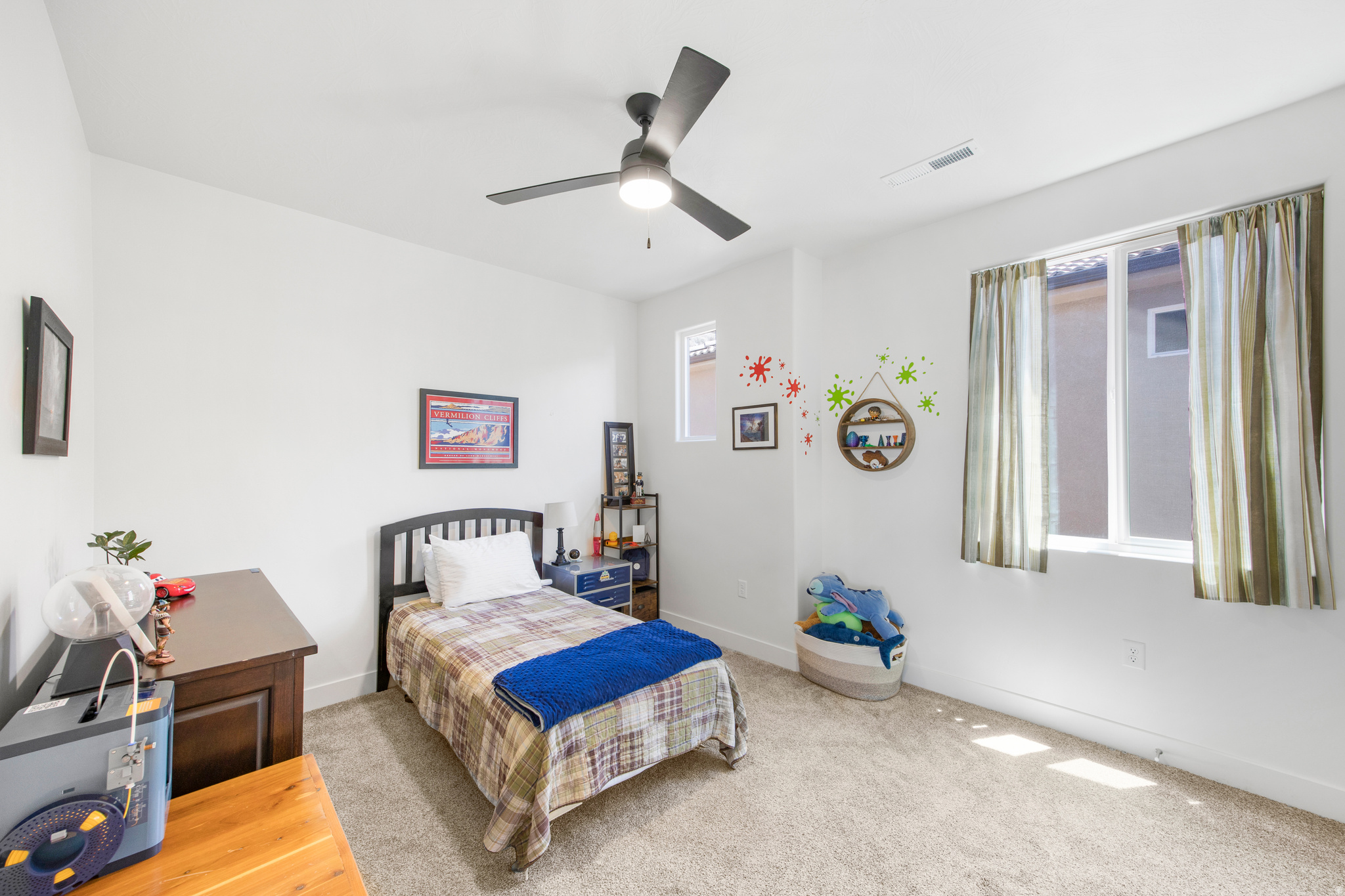 STONE POINT TH 1 - Residential