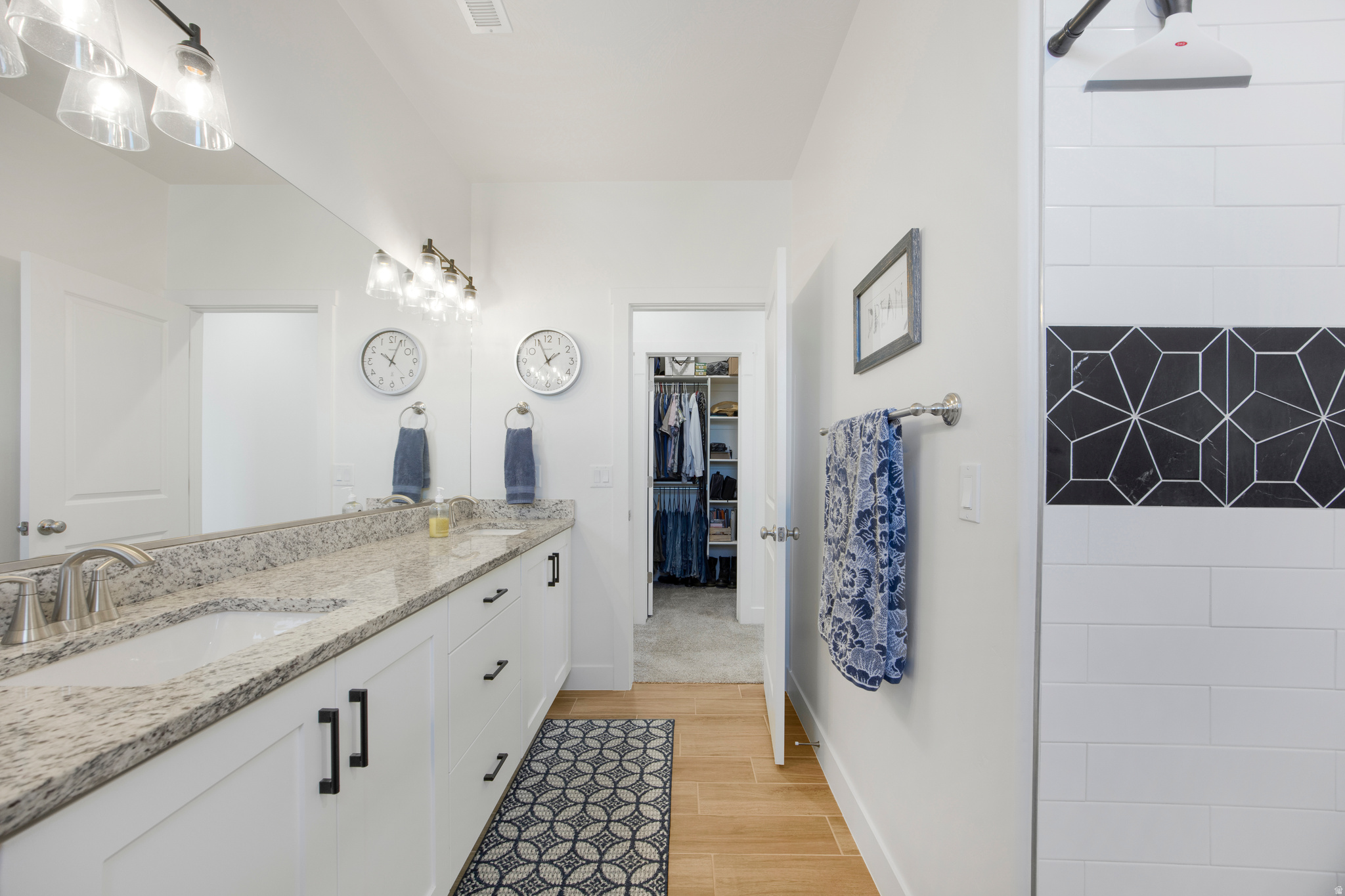 STONE POINT TH 1 - Residential