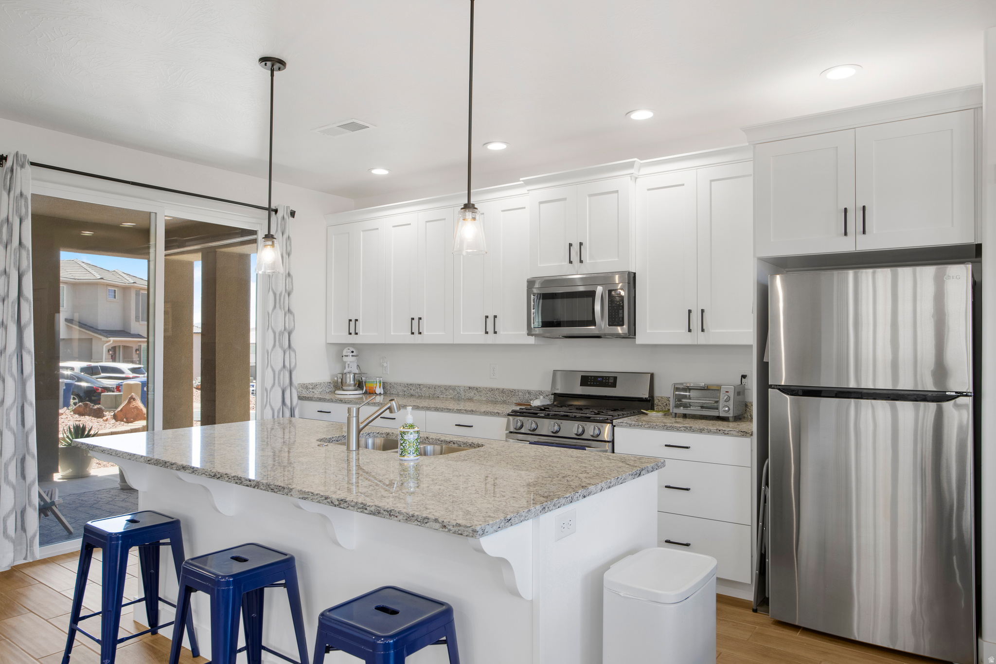 STONE POINT TH 1 - Residential
