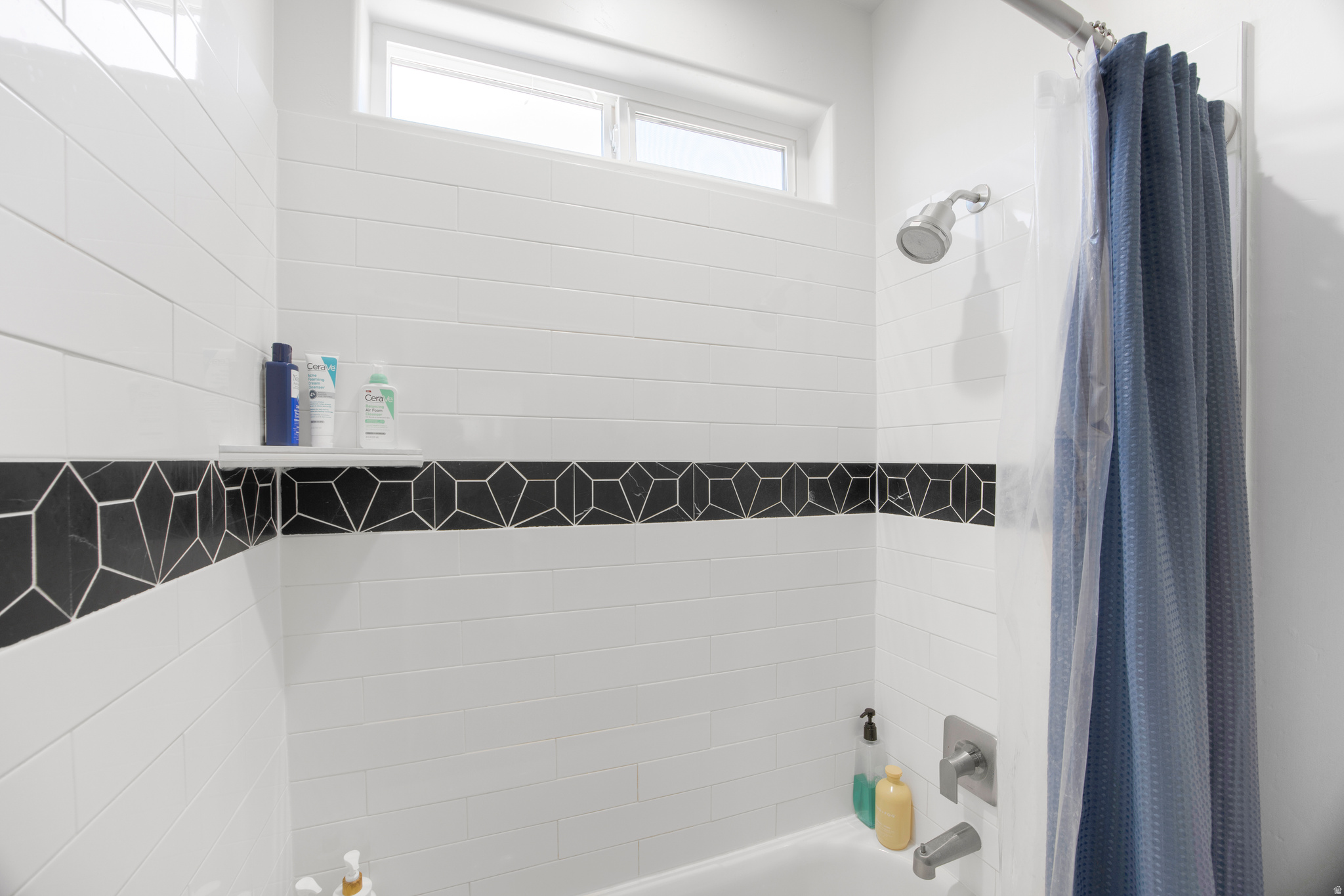 STONE POINT TH 1 - Residential