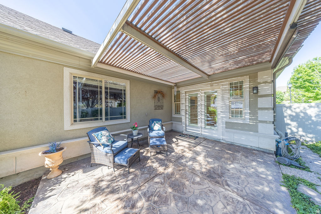 SPRING HOLLOW AT BATEMAN FARM - Residential