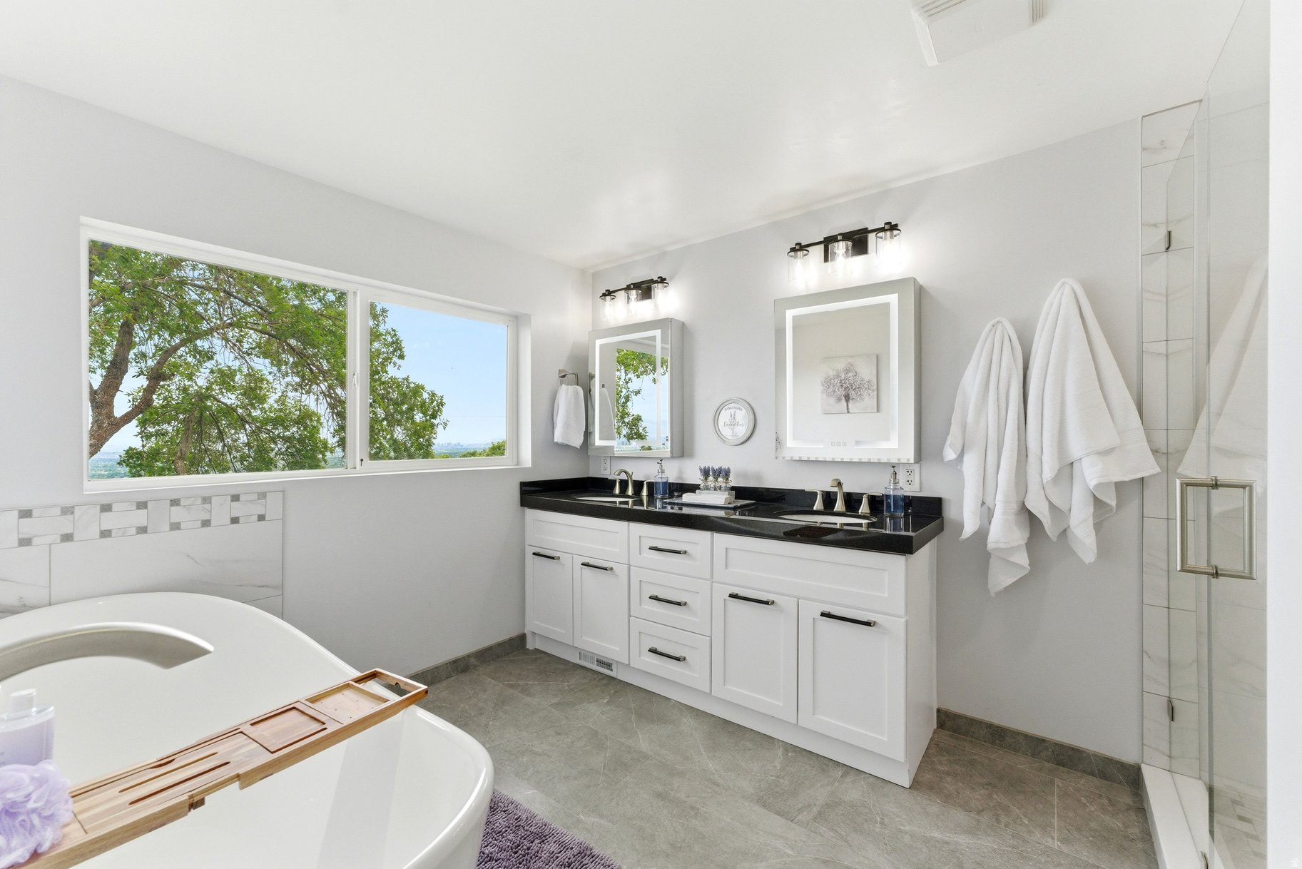 OAKCLIFF PARK - Residential