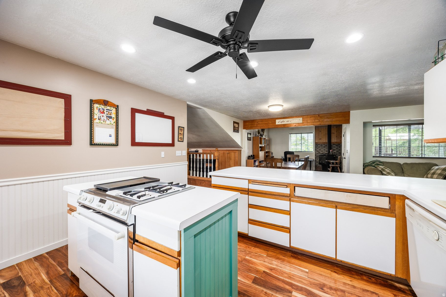 OAKLEY MEADOWS SUBDIVISION - Residential