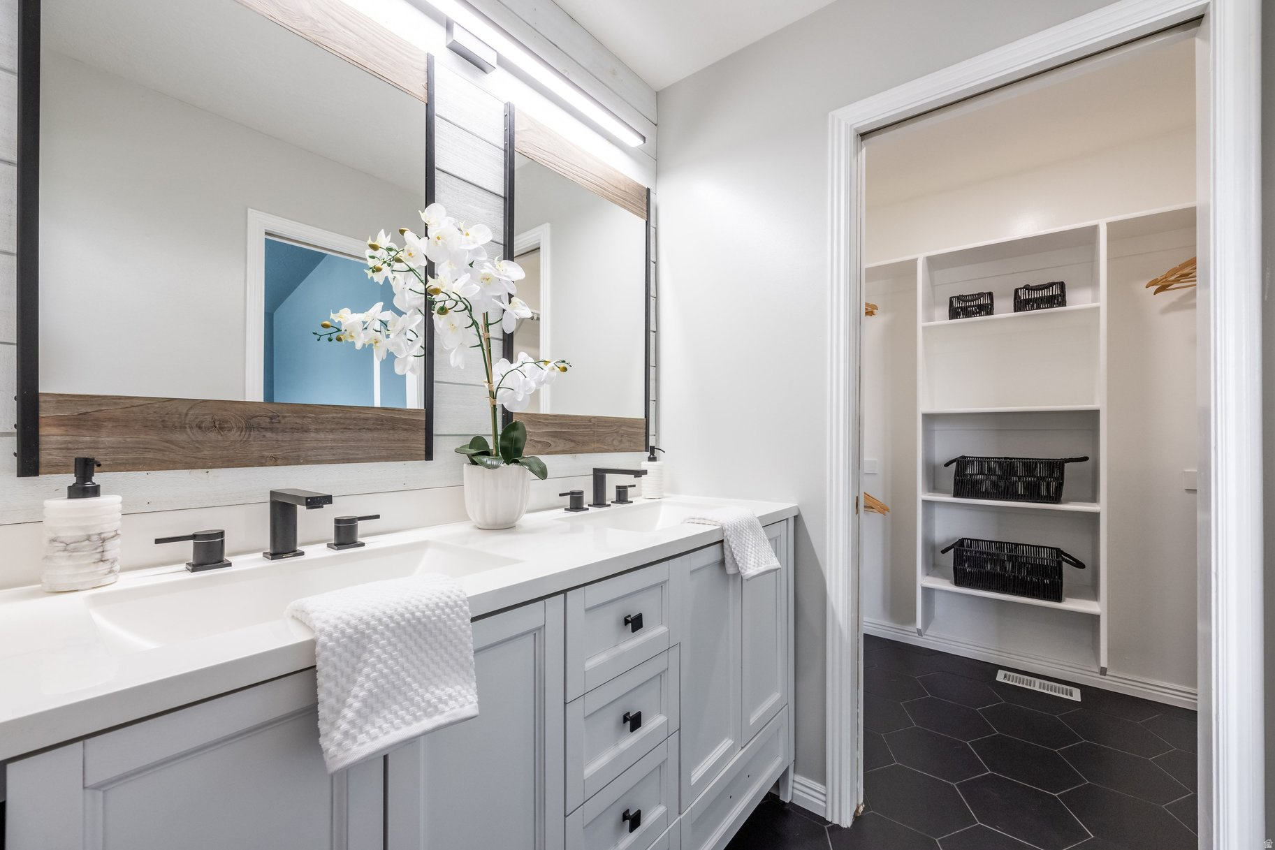 WHEATLAND EST - Residential