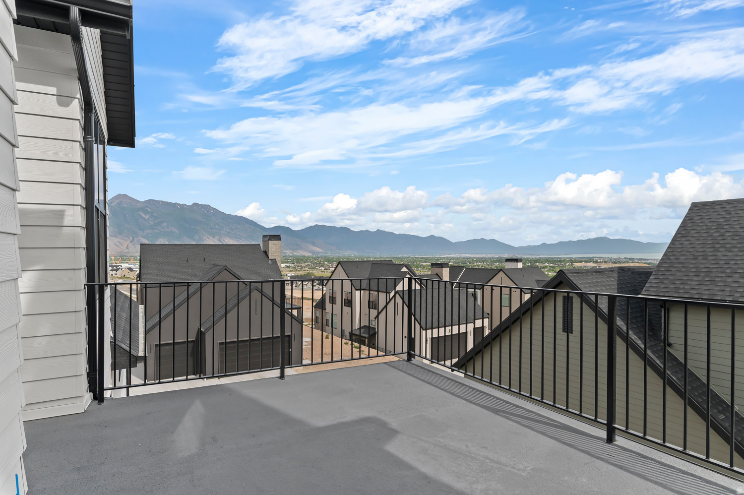 INVERNESS BY D.R. HORTON - Residential