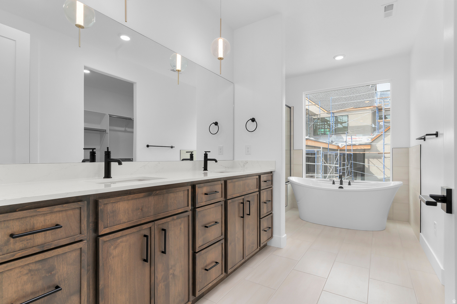 INVERNESS BY D.R. HORTON - Residential