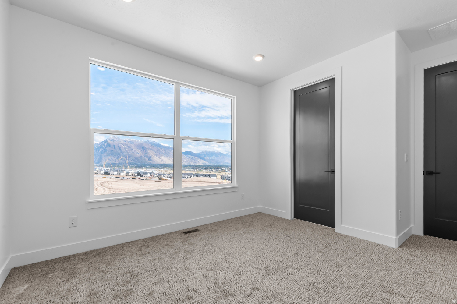 INVERNESS BY D.R. HORTON - Residential
