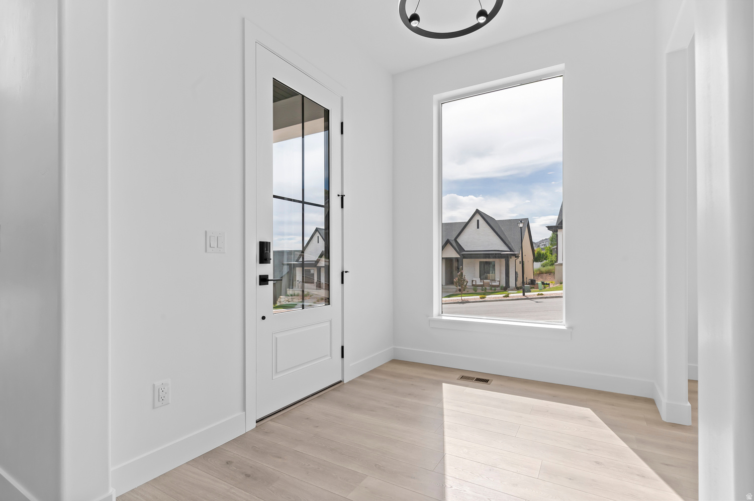 INVERNESS BY D.R. HORTON - Residential