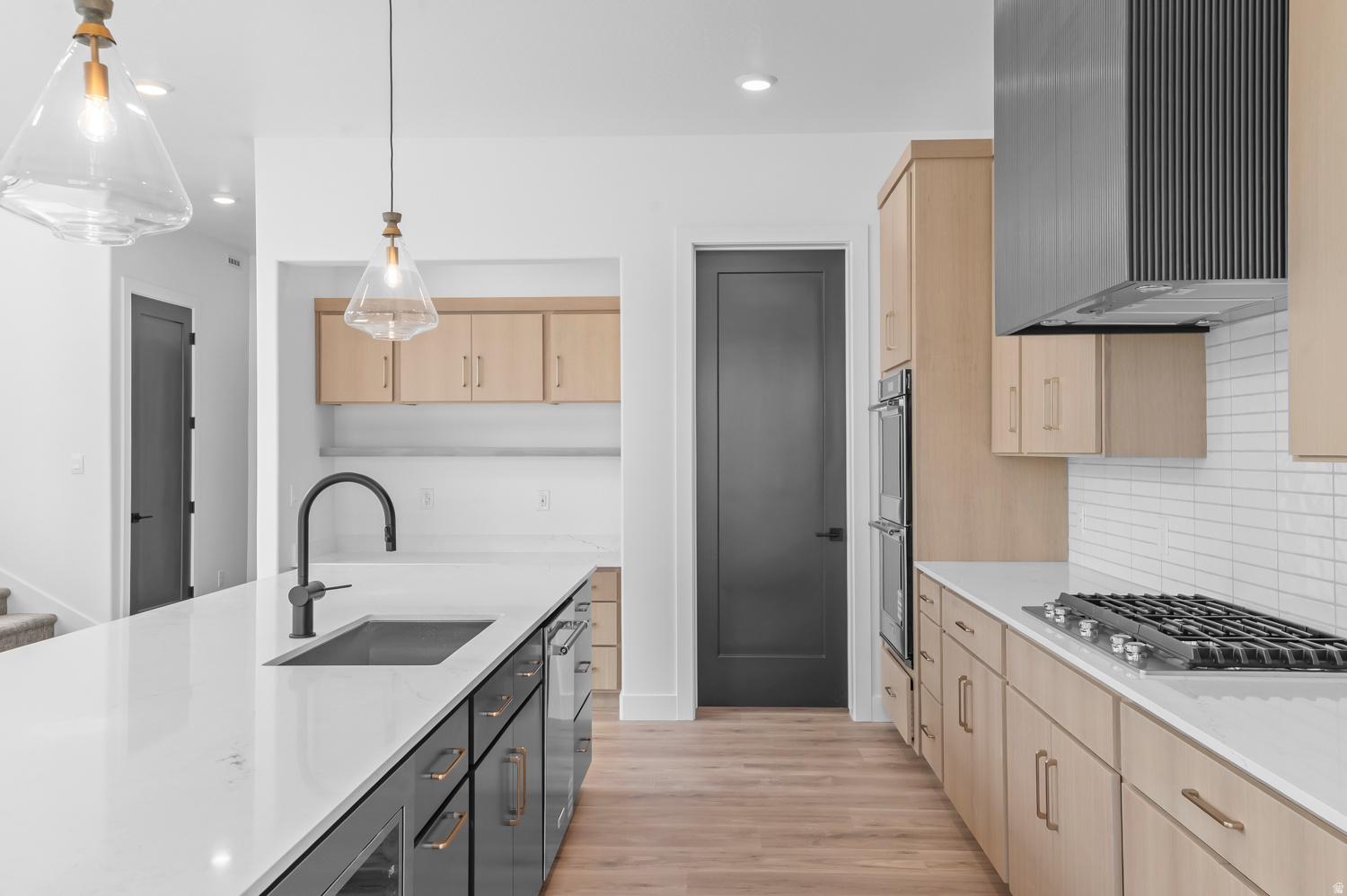INVERNESS BY D.R. HORTON - Residential