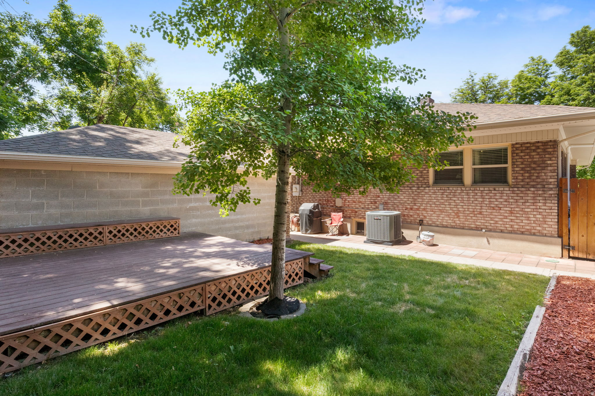 GILMER PARK - Residential