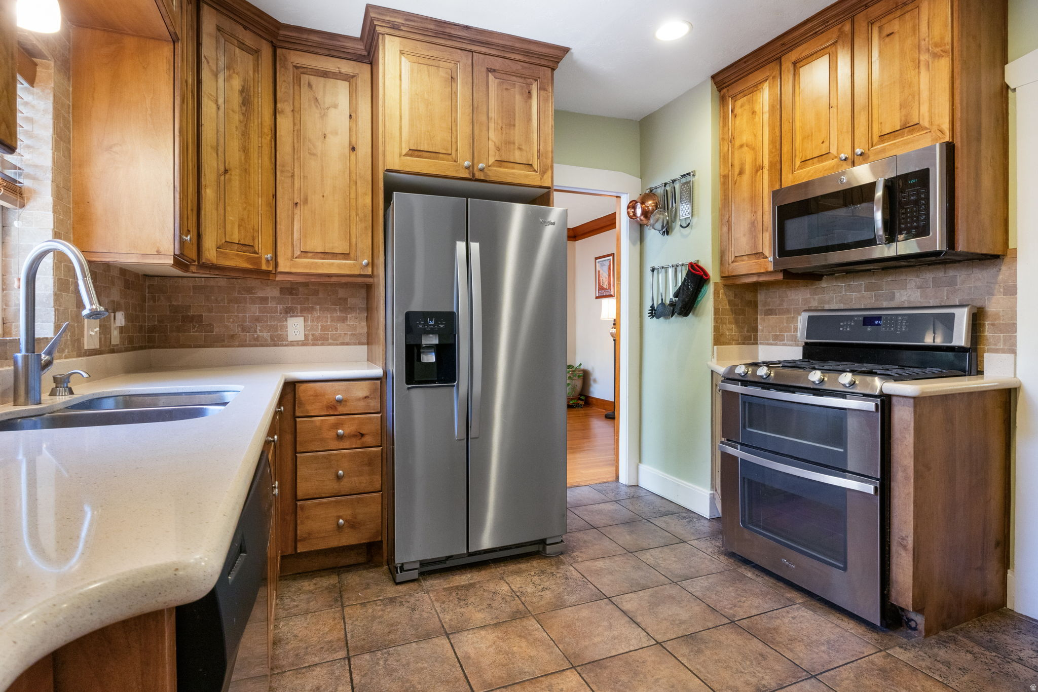 GILMER PARK - Residential