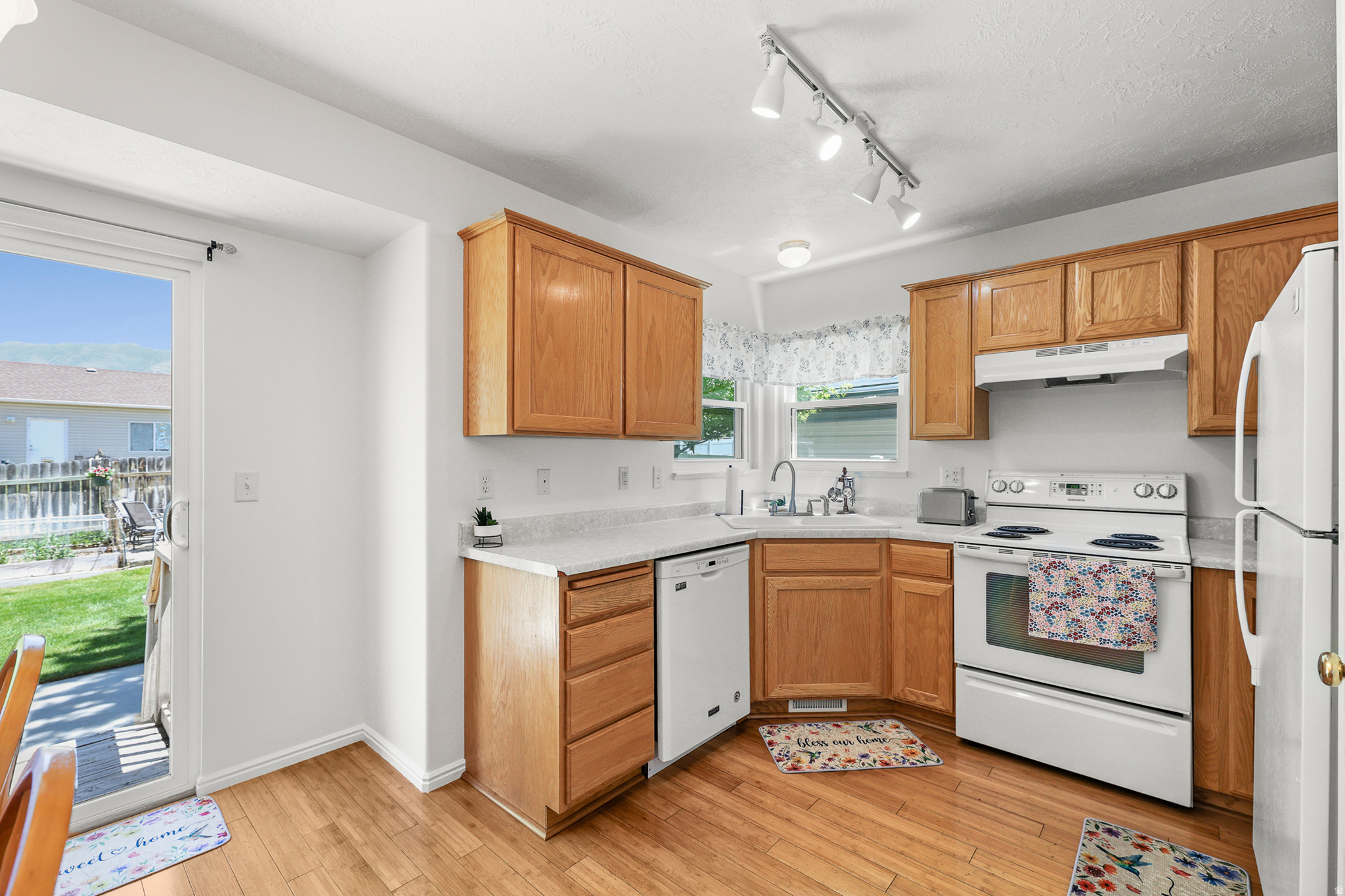 CARR FORK - Residential