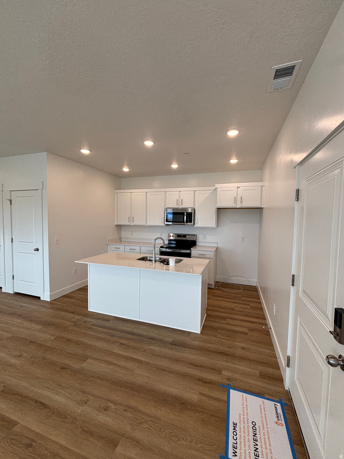RIDGELINE PARK - Residential