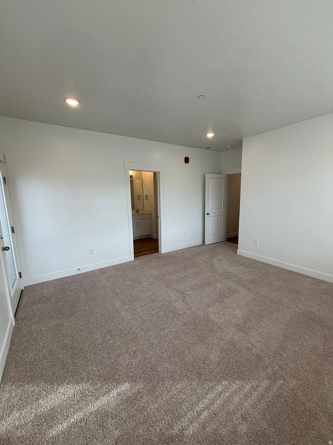 RIDGELINE PARK - Residential