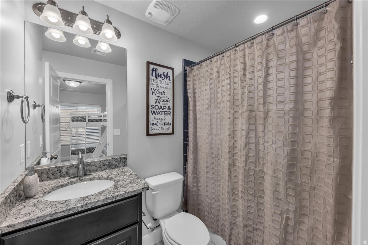 ESCAPES AT THE LEDGES PH 5 - Residential