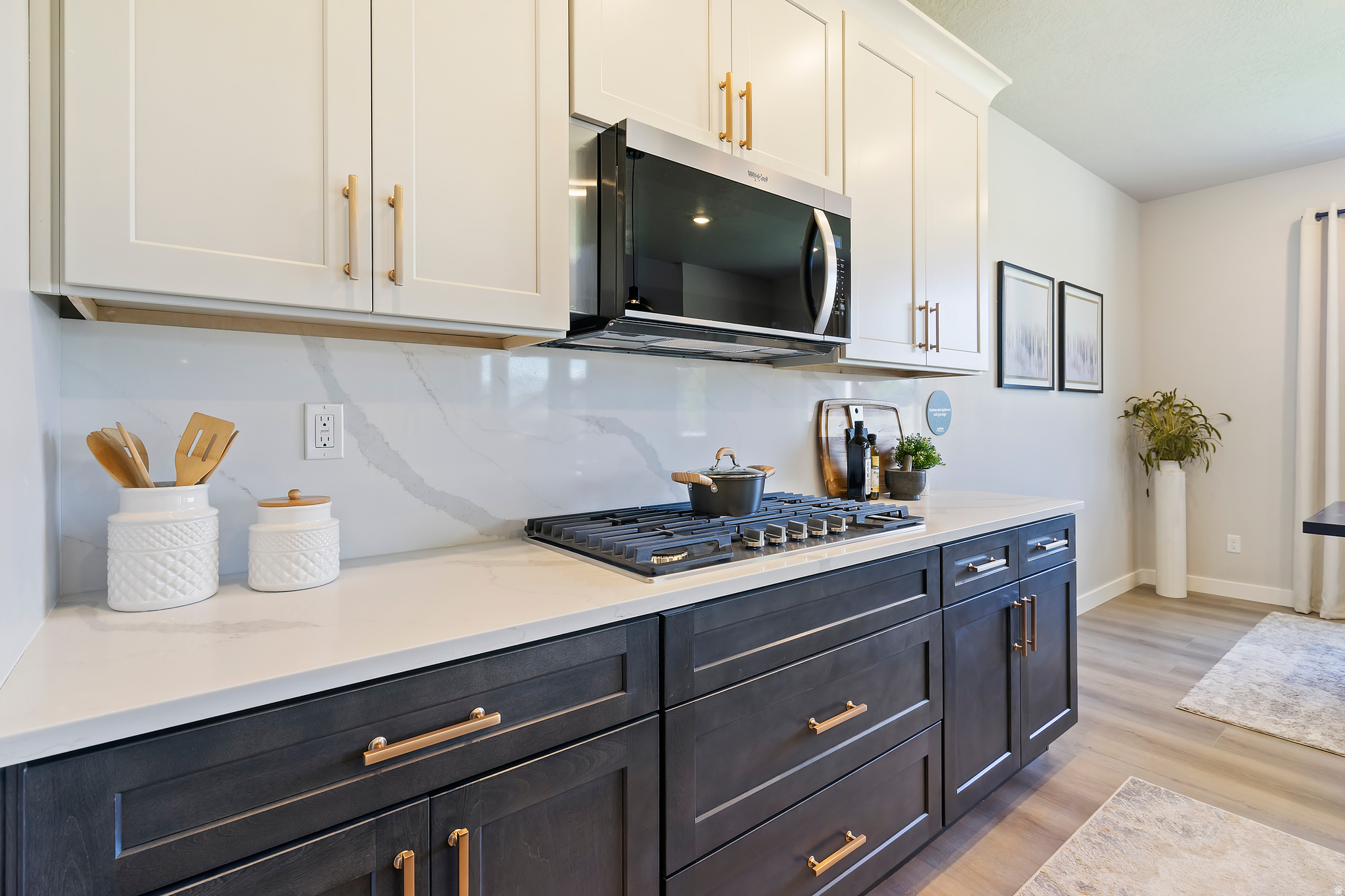 MARDAM RANCH - Residential