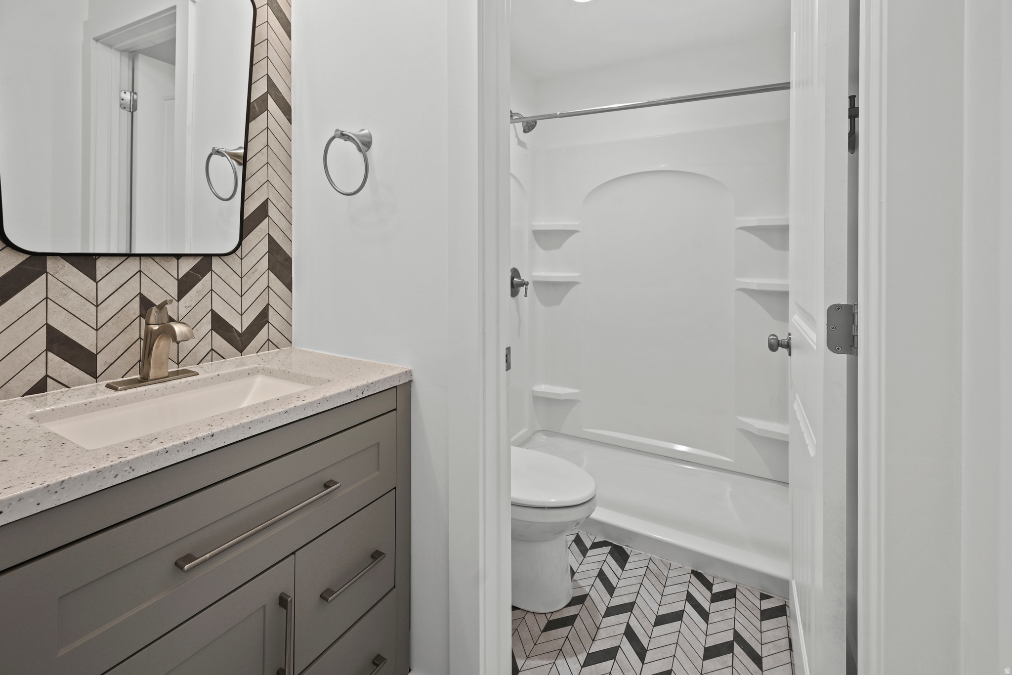 GRAND VIEW HILLS - Residential