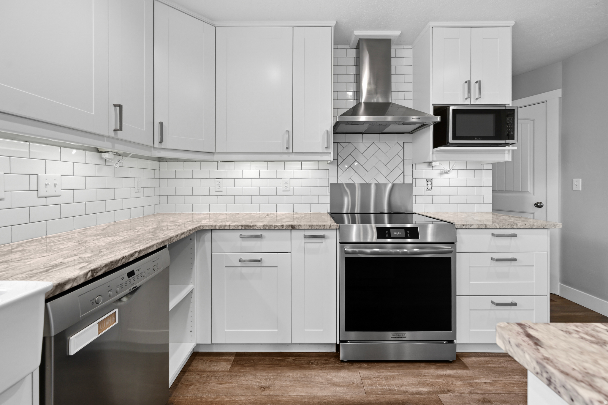 GRAND VIEW HILLS - Residential