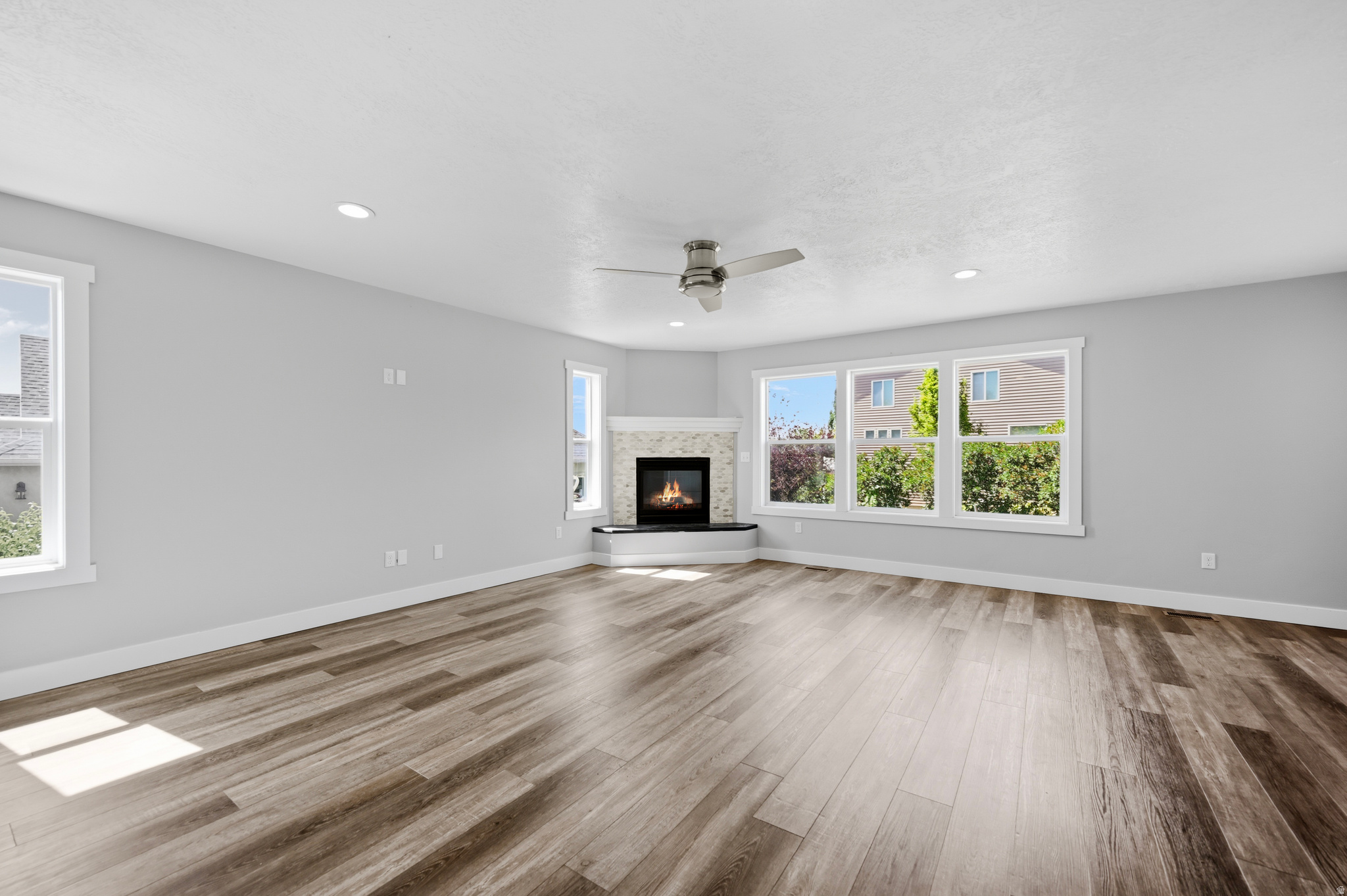 GRAND VIEW HILLS - Residential