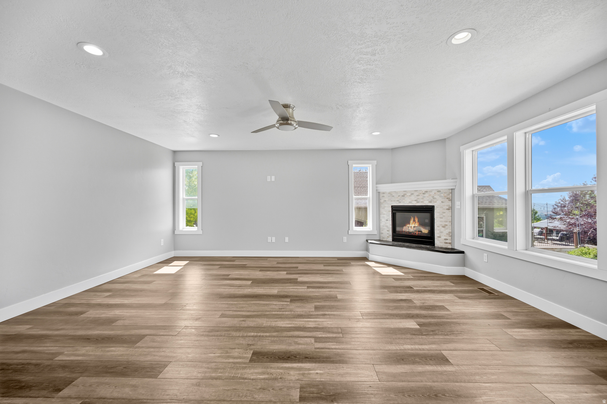 GRAND VIEW HILLS - Residential
