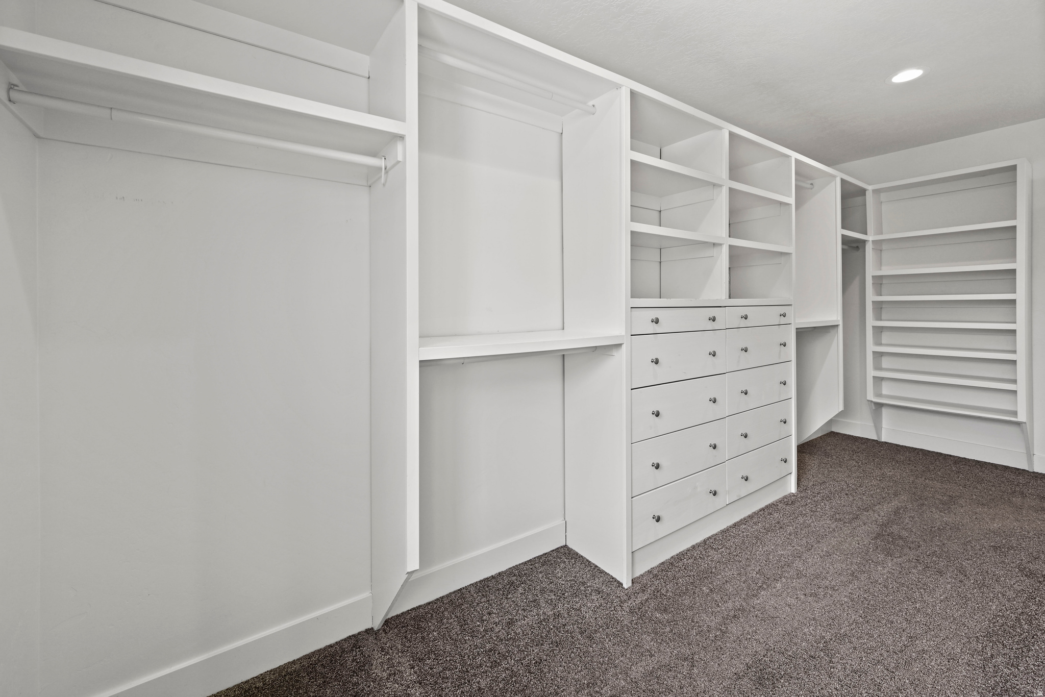 GRAND VIEW HILLS - Residential