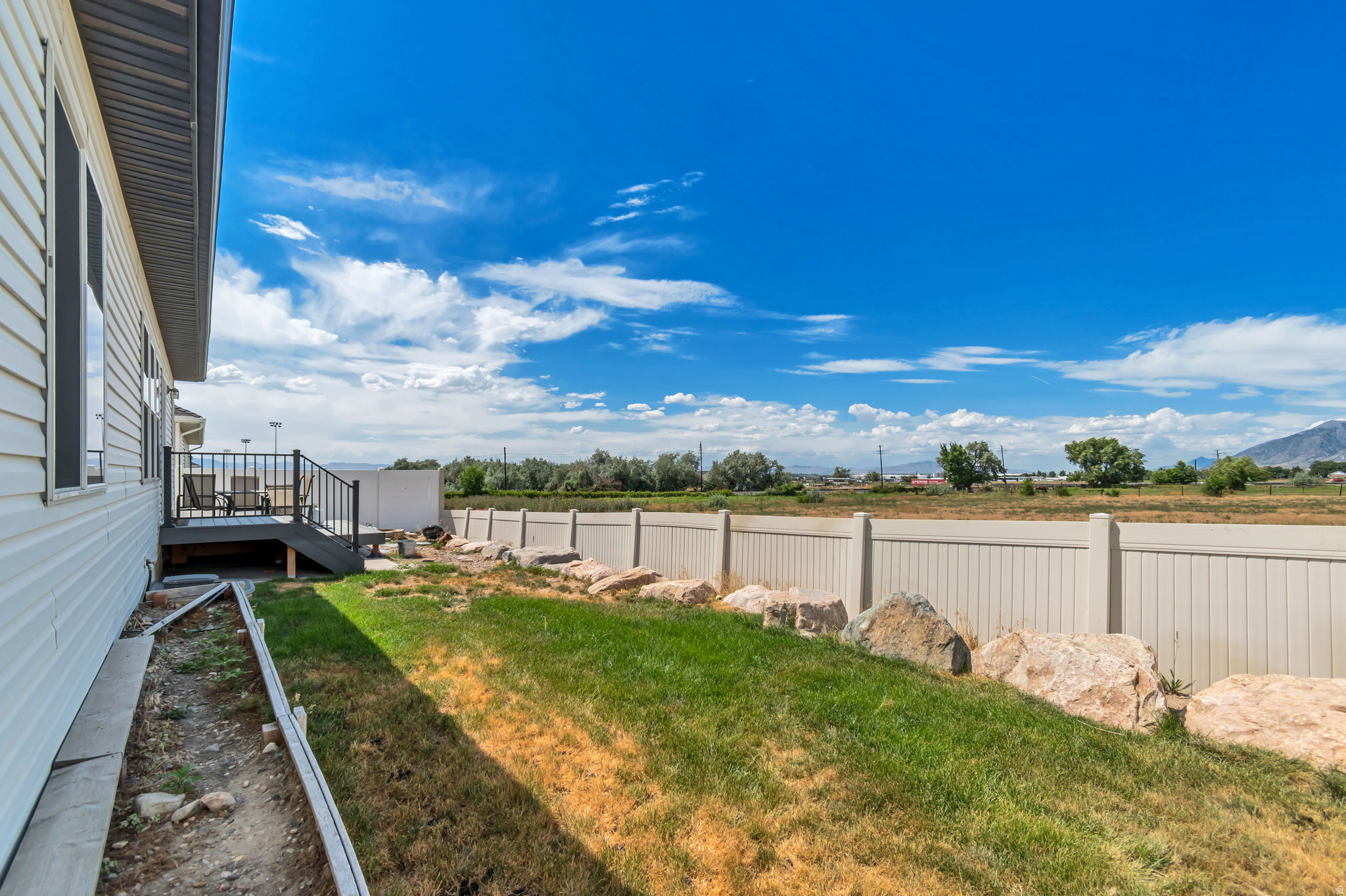 ORANGE GROVE - Residential