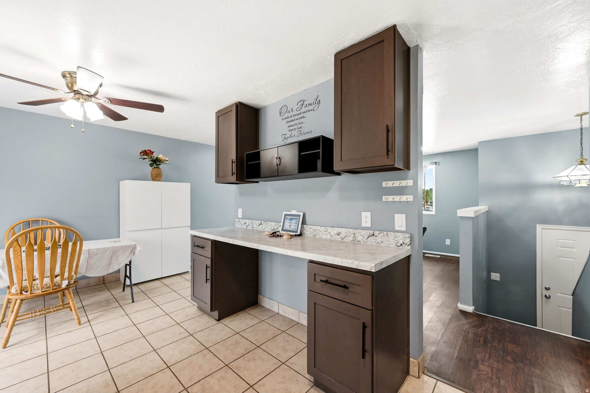 VALLEY VIEW PARK - Residential