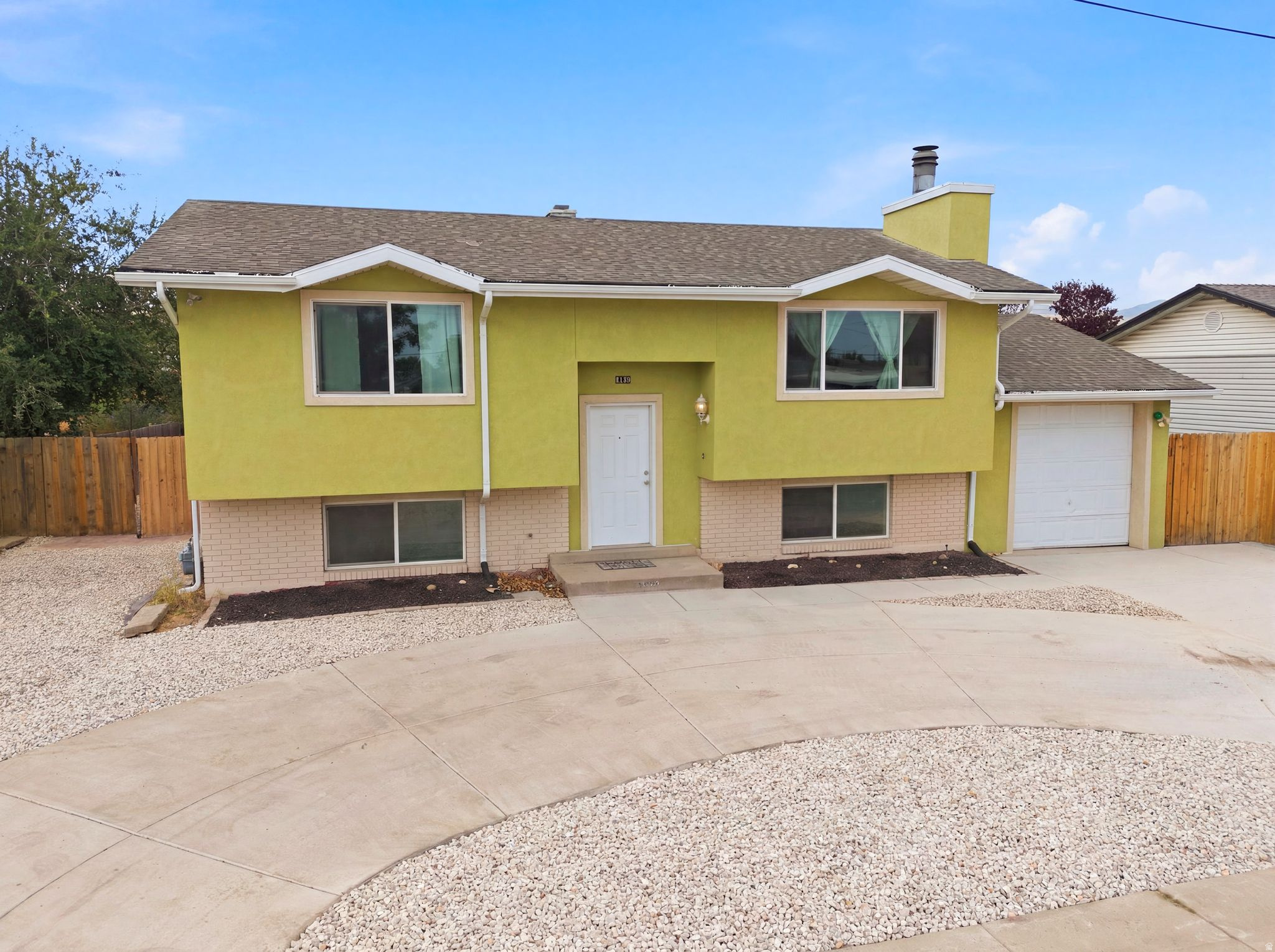 VALLEY VIEW PARK - Residential