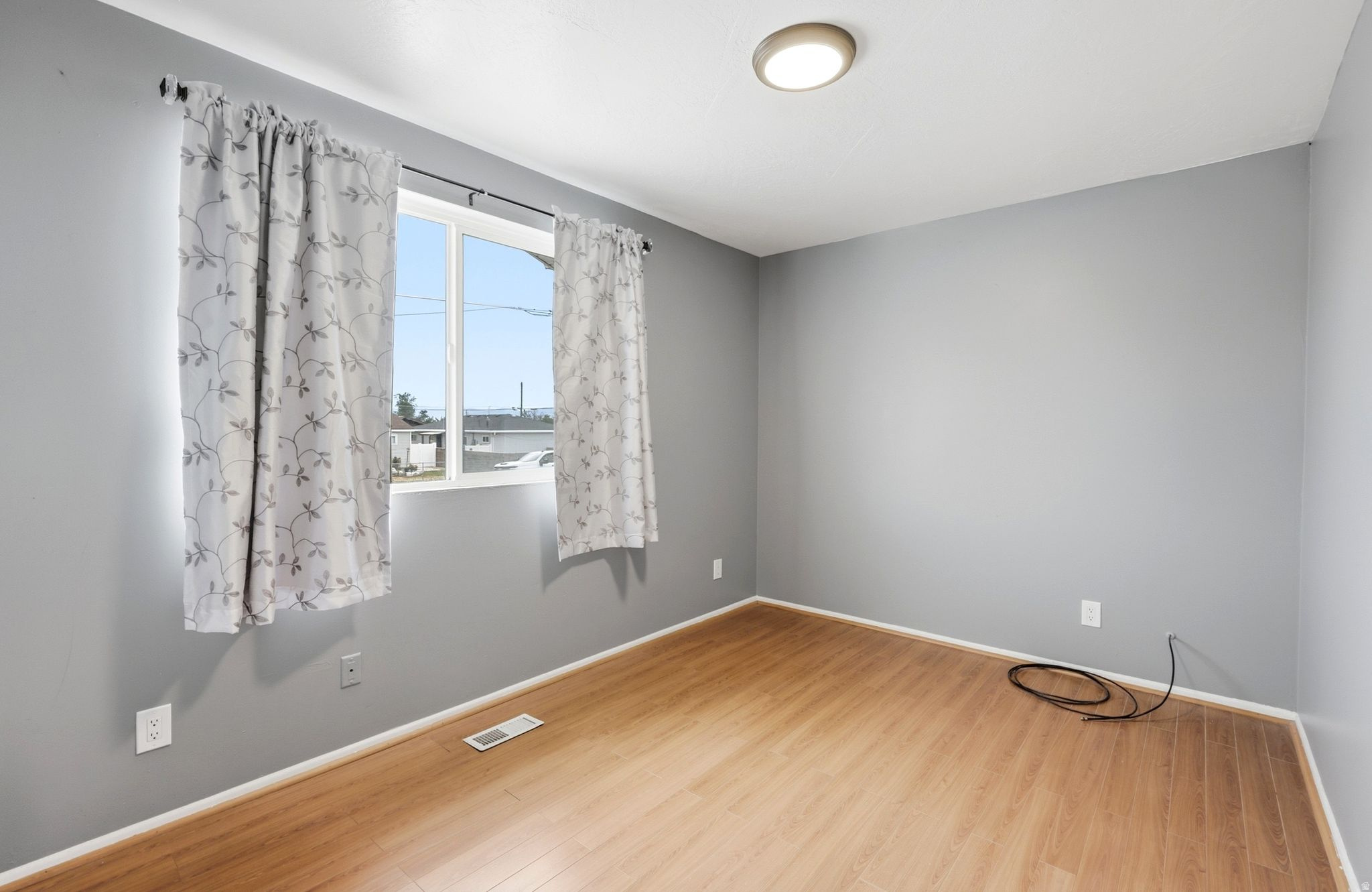 VALLEY VIEW PARK - Residential