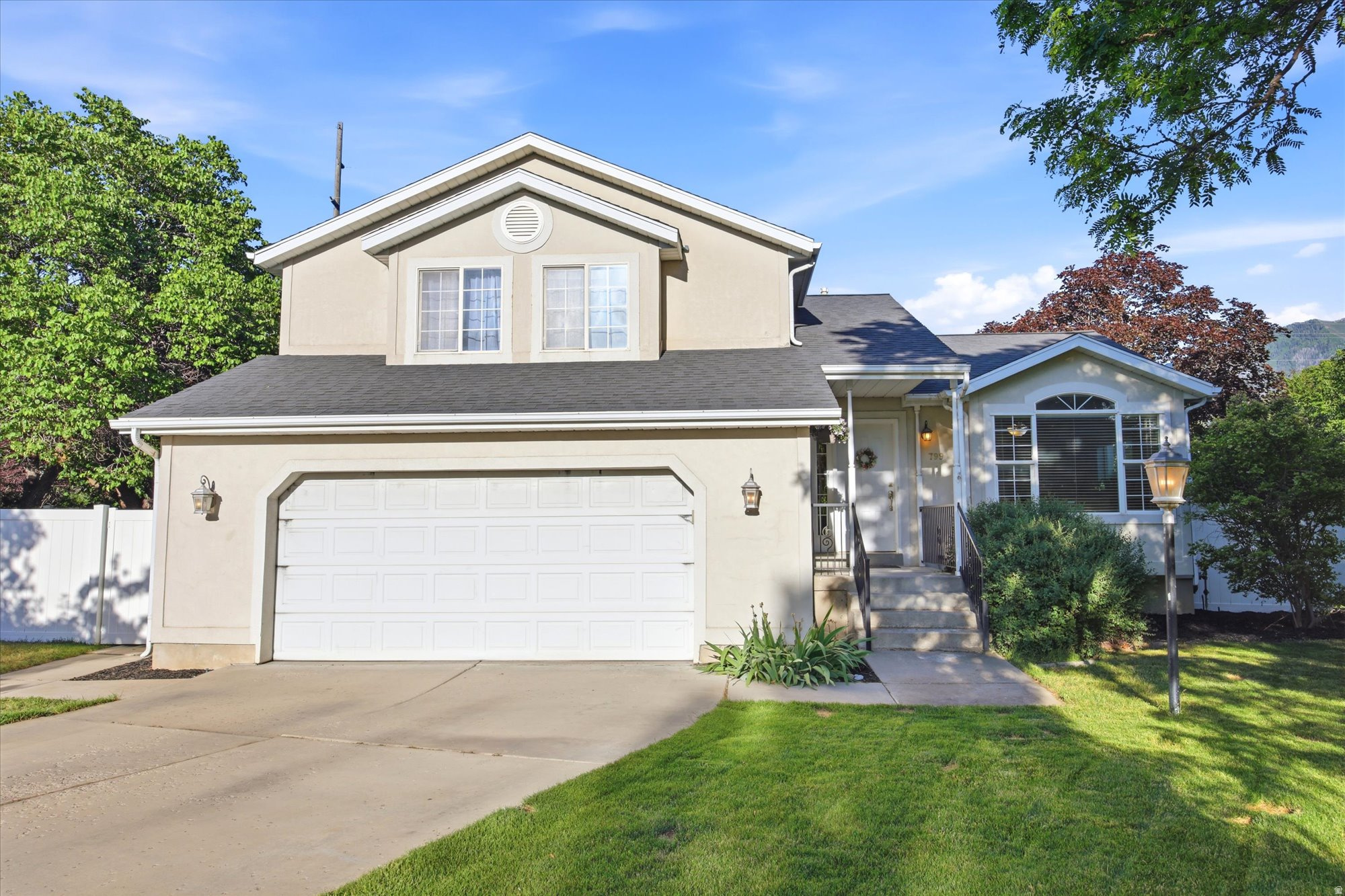 COUNTRY SPRINGS - Residential