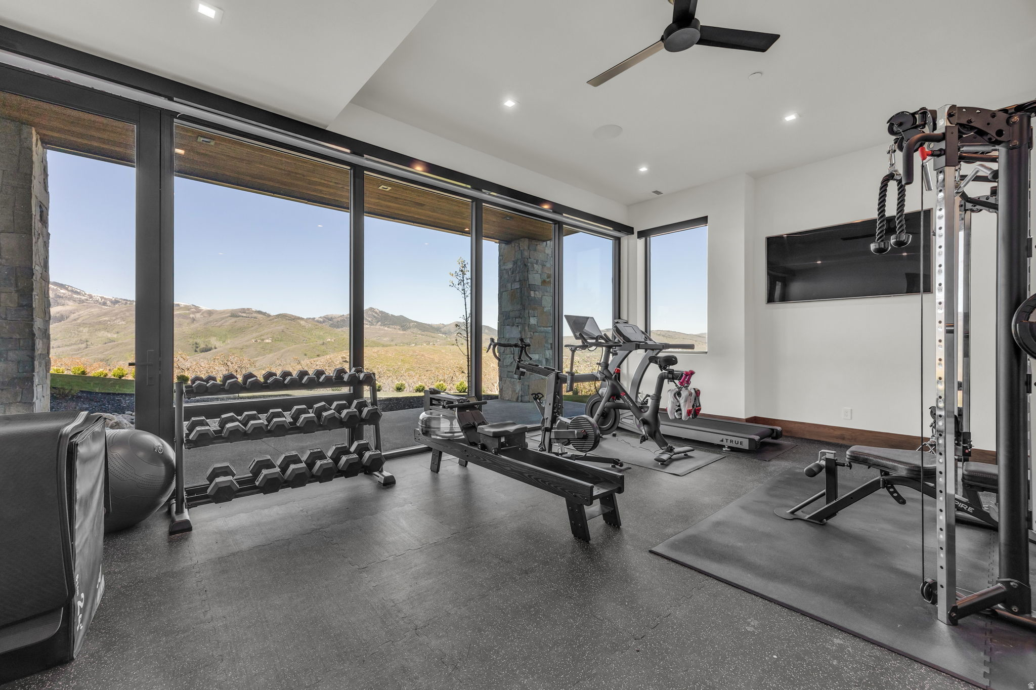 THE RIDGE AT RED HAWK SUBDIVISION - Residential