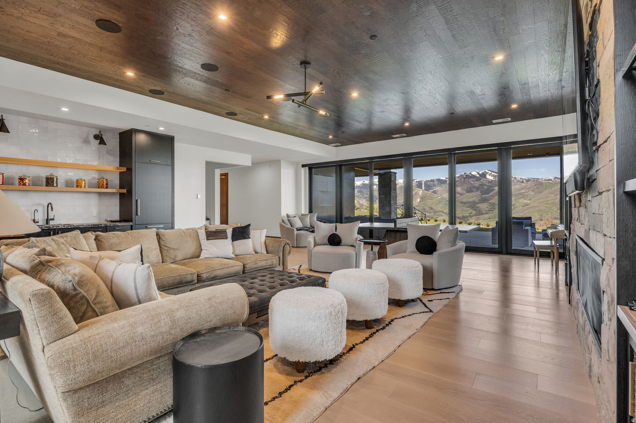 THE RIDGE AT RED HAWK SUBDIVISION - Residential