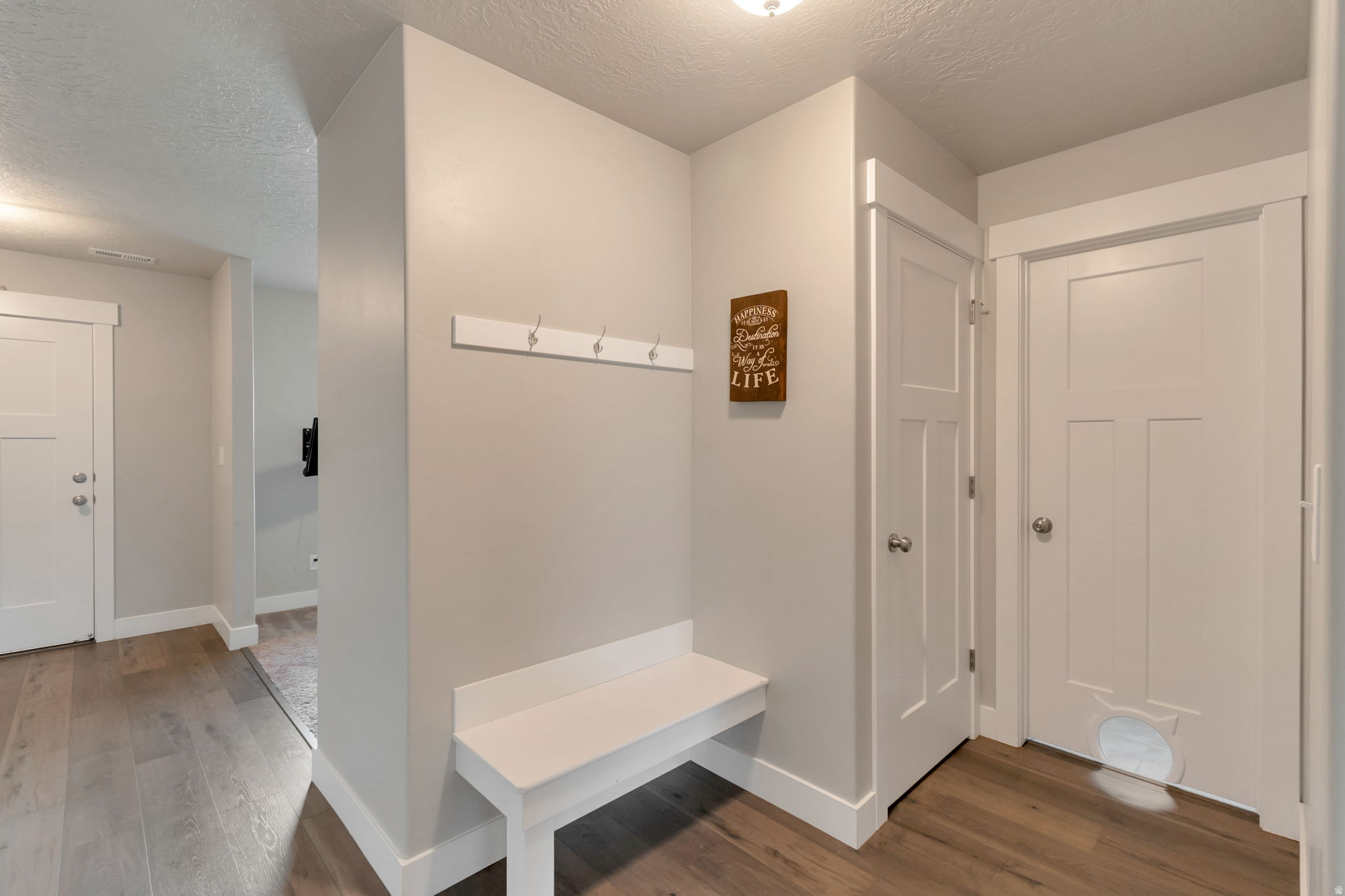 WOODLAND VIEW - Residential