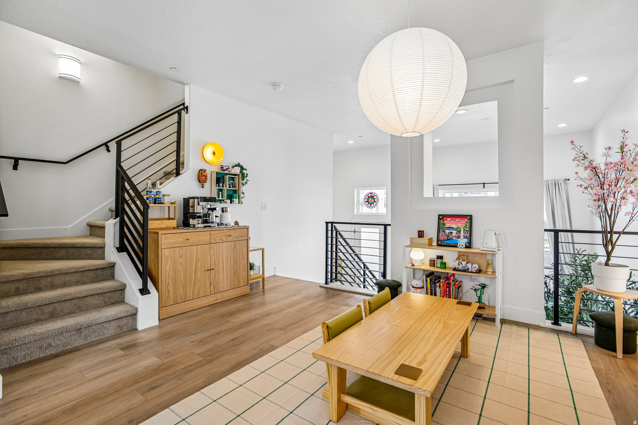 DAYBREAK - Residential