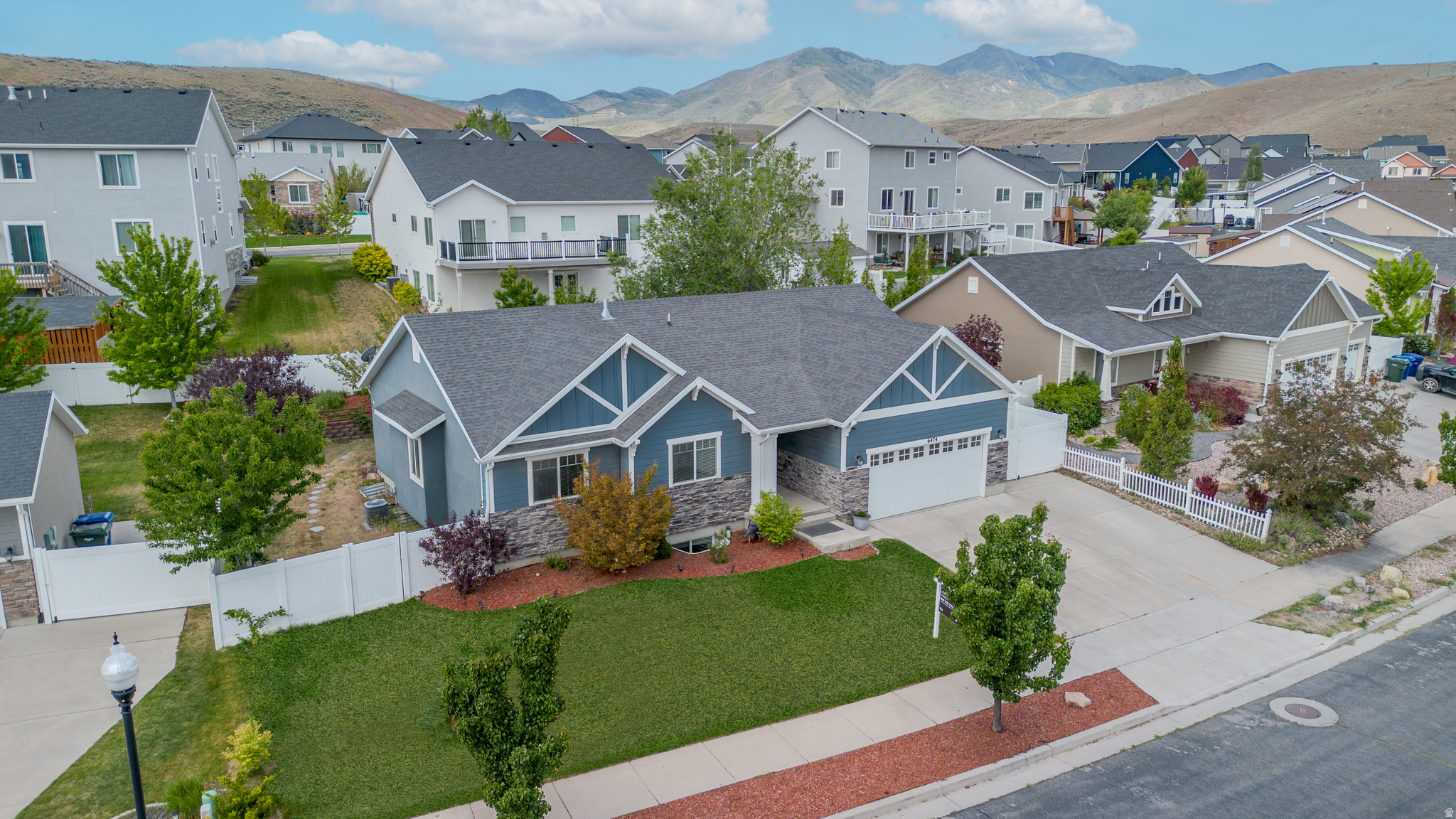 SUNSET HILLS - Residential