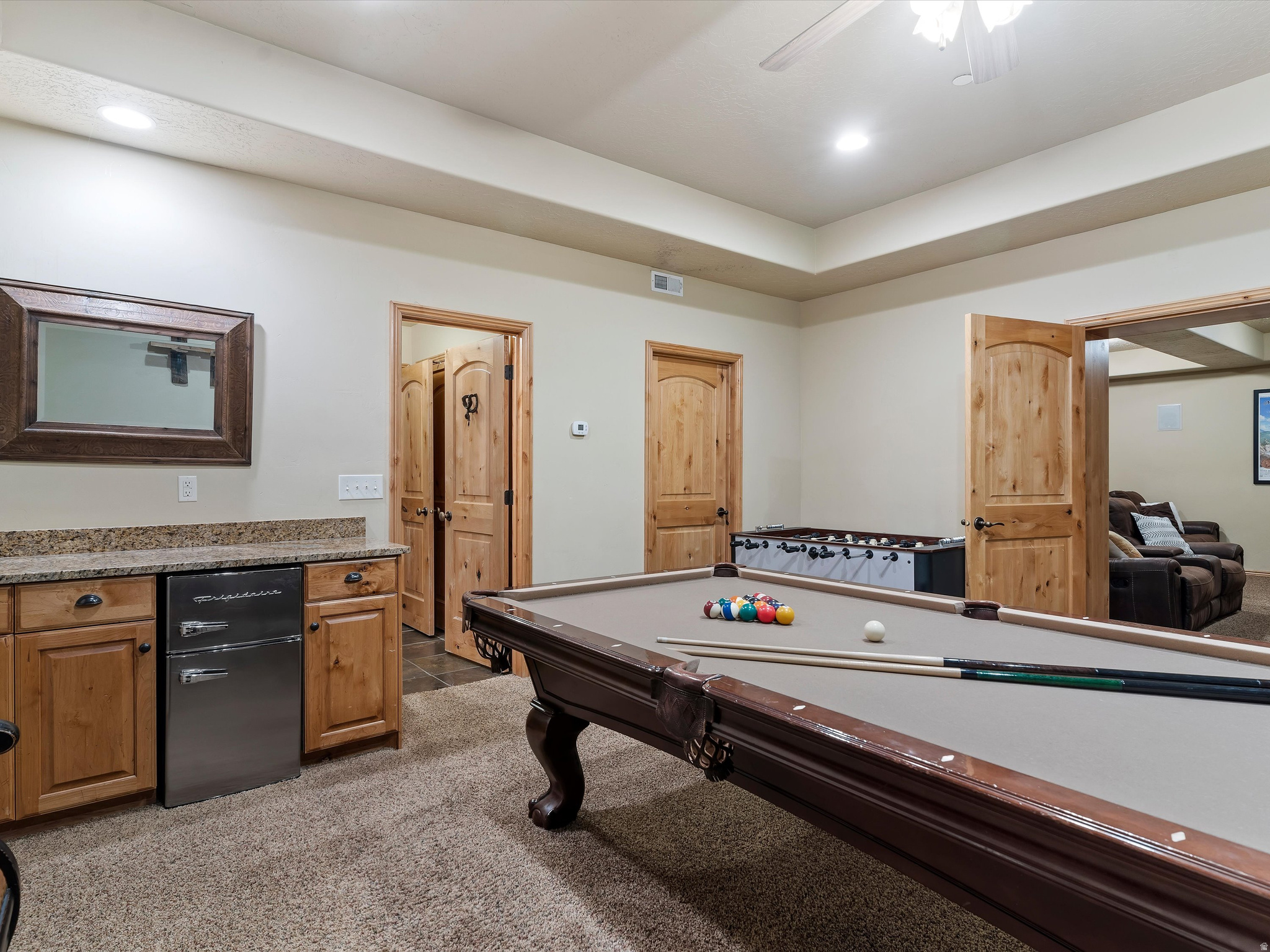 THE CASCADES AT MOOS - Residential