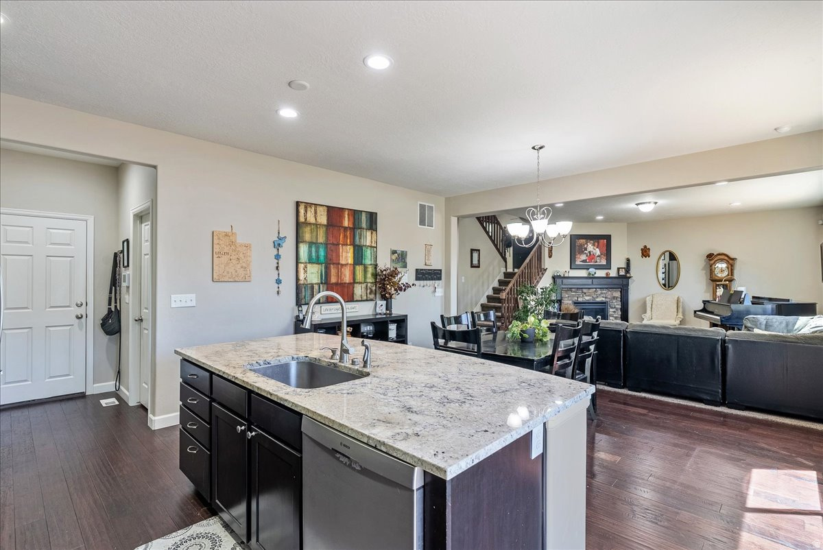WHEELER PARK - Residential