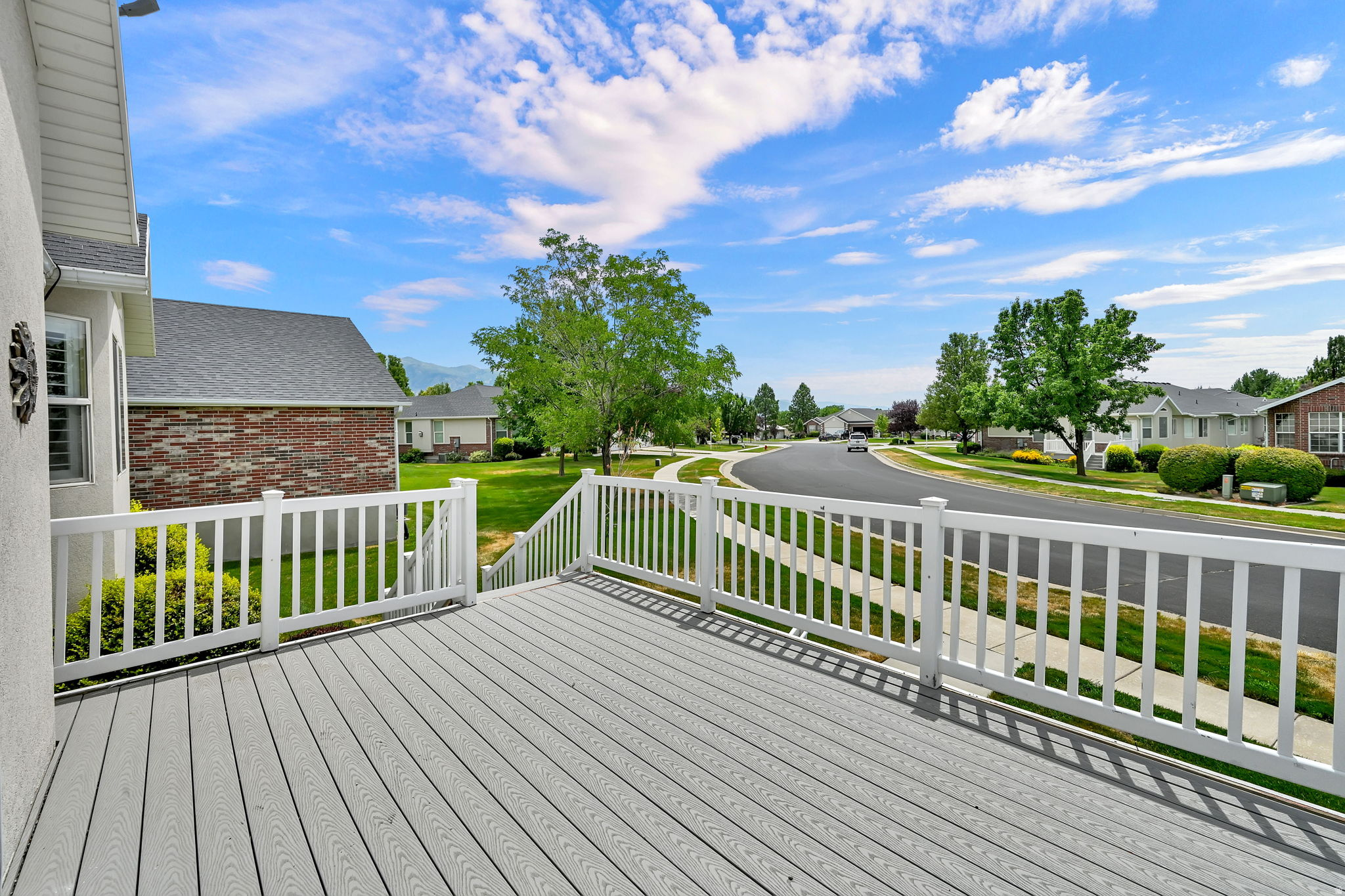 SPRING CREEK - Residential