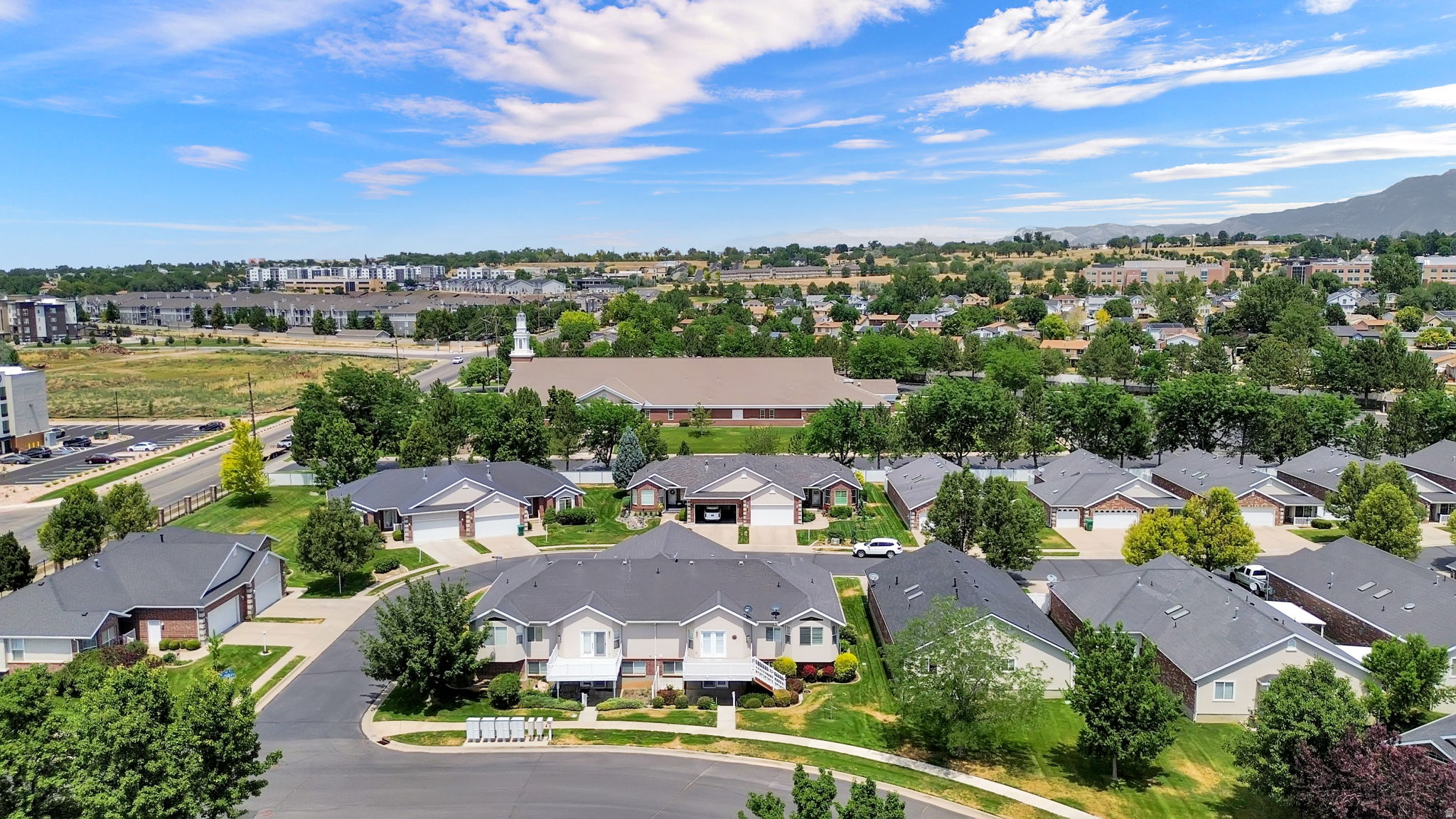 SPRING CREEK - Residential