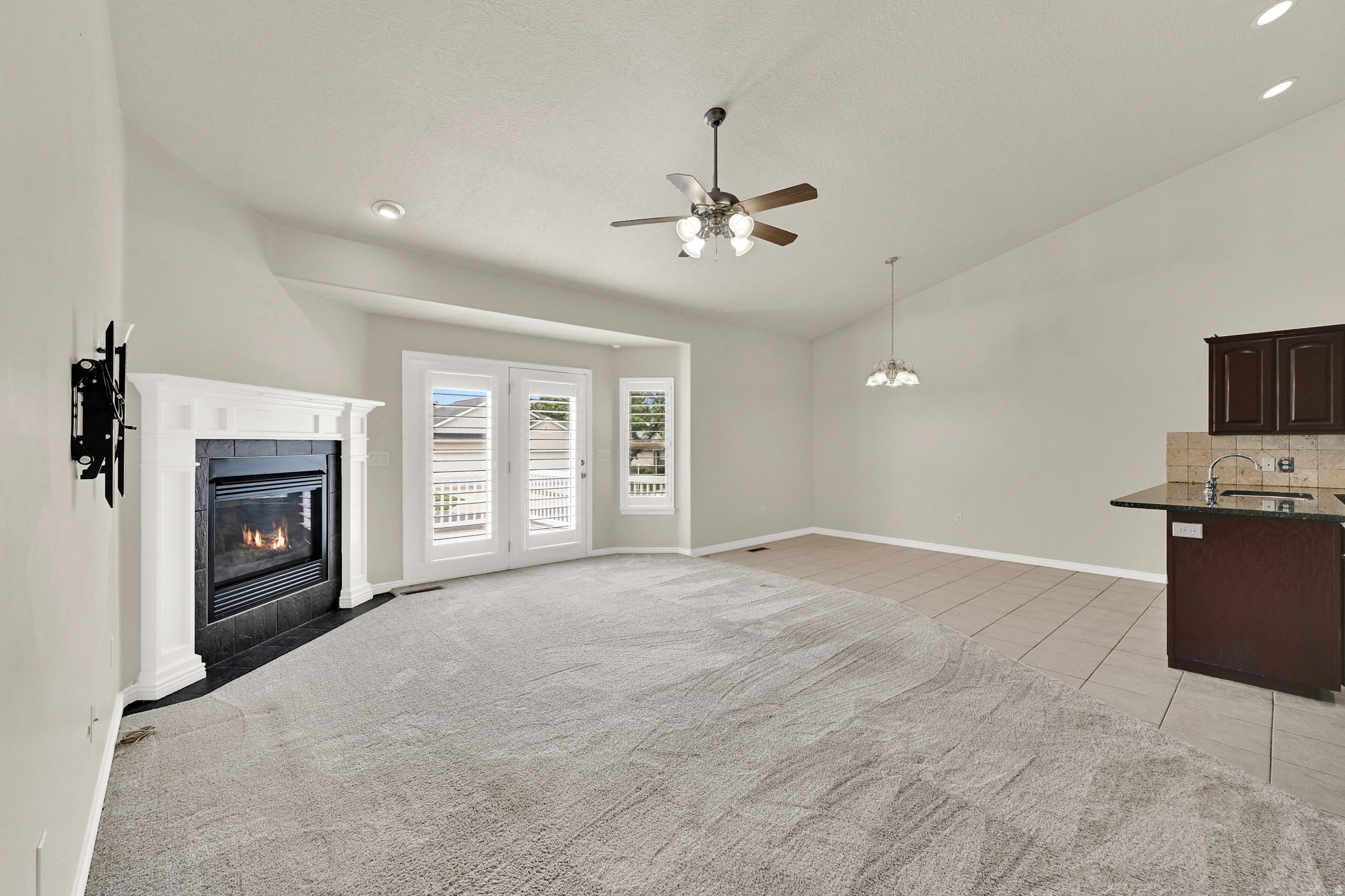 SPRING CREEK - Residential