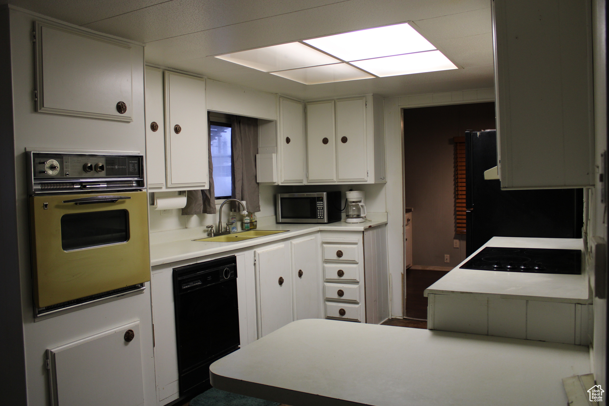 NORTH CREST - Residential