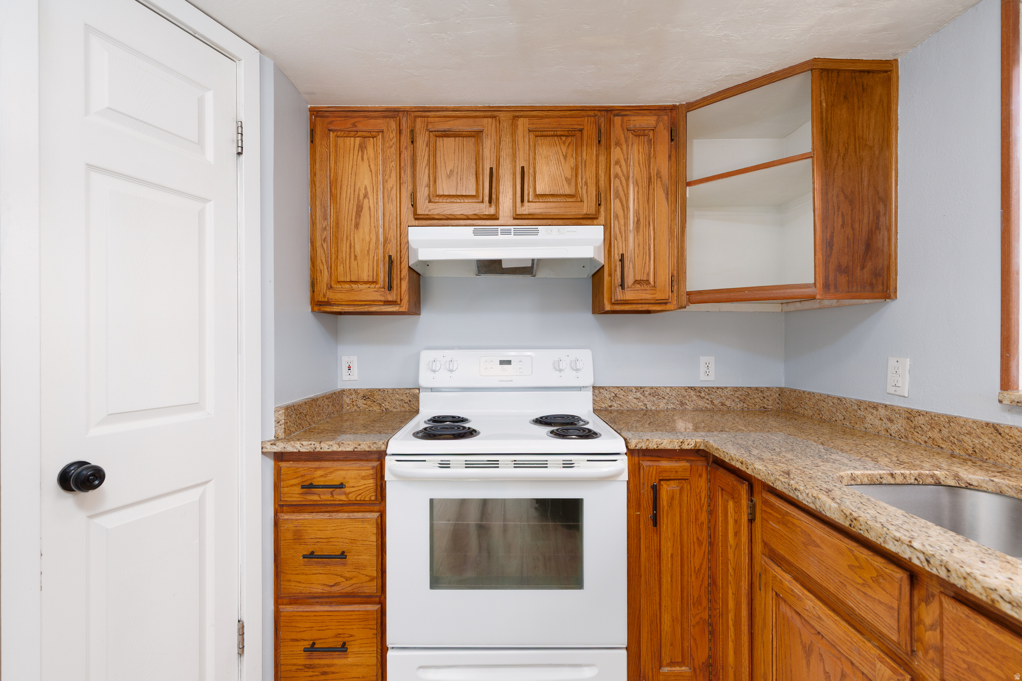 THE BOULEVARD CONDO - Residential