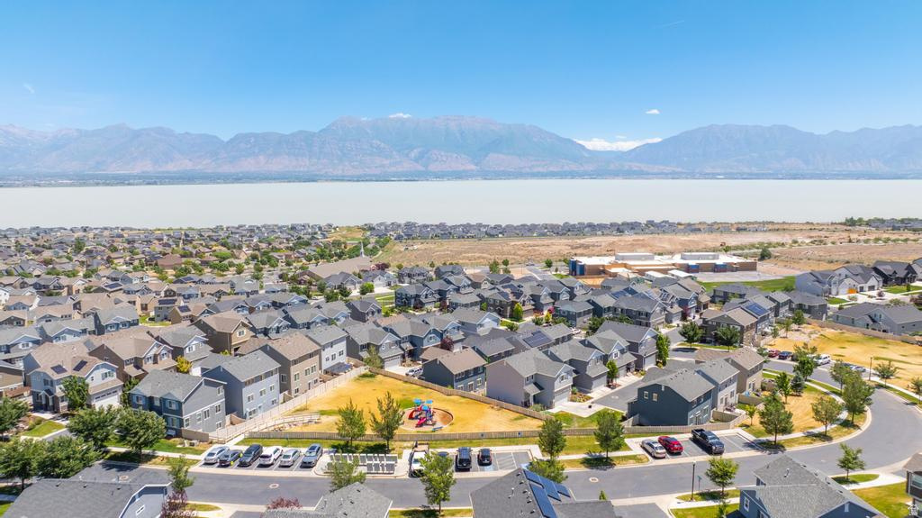 THE VILLAGE OF FOX H - Residential