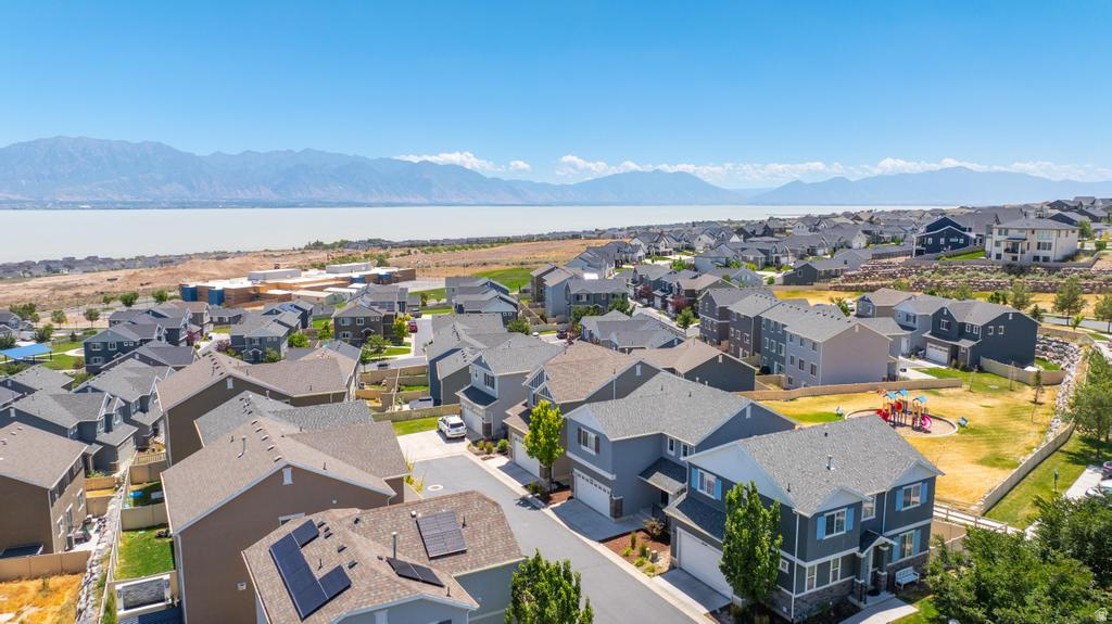 THE VILLAGE OF FOX H - Residential