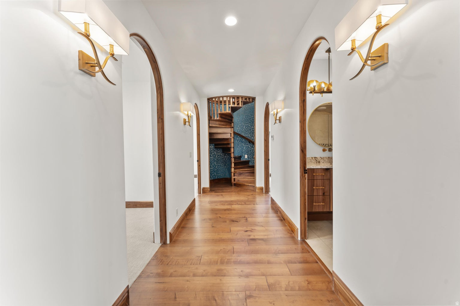 BLOOMINGTON RANCHOS - Residential